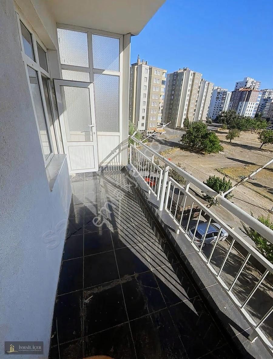 Yeni Sanayi Osman Kavuncu Bulvarı Üzeri Kiralık Süper Daire - Görsel 10