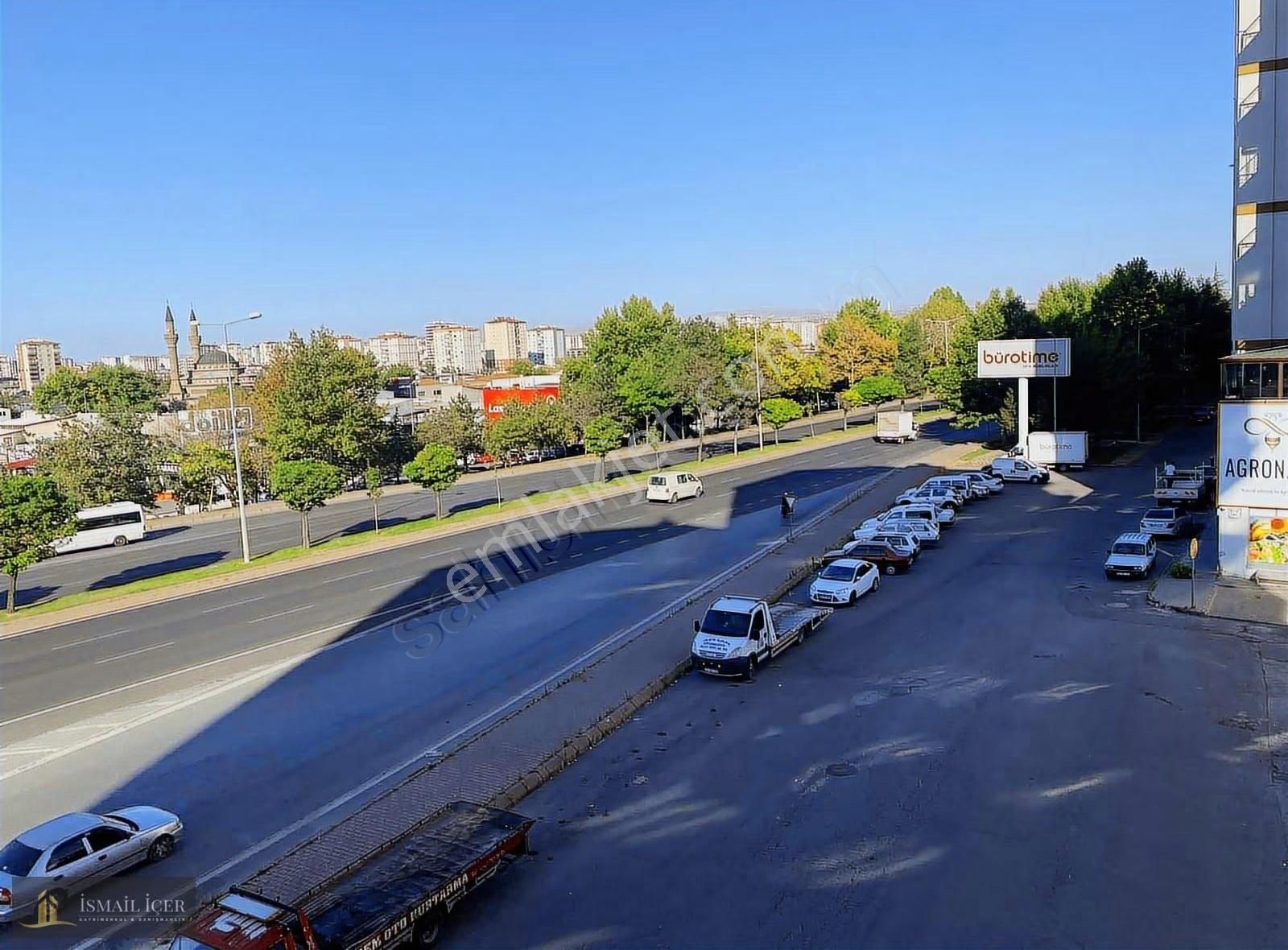 Yeni Sanayi Osman Kavuncu Bulvarı Üzeri Kiralık Süper Daire - Görsel 34