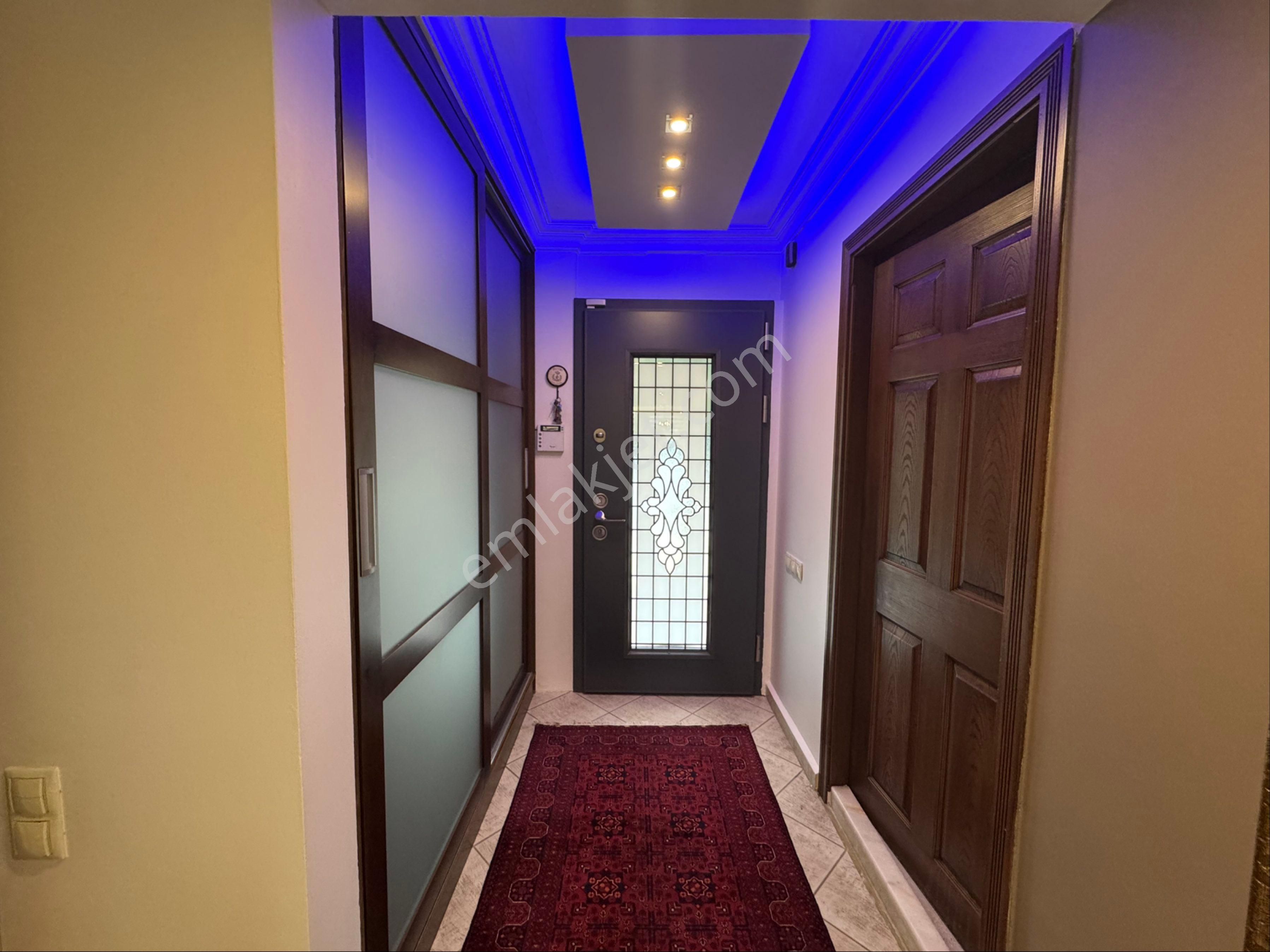 Site İçi,özel Konum,köşe,masrafsiz 5+1 Villa - Görsel 5