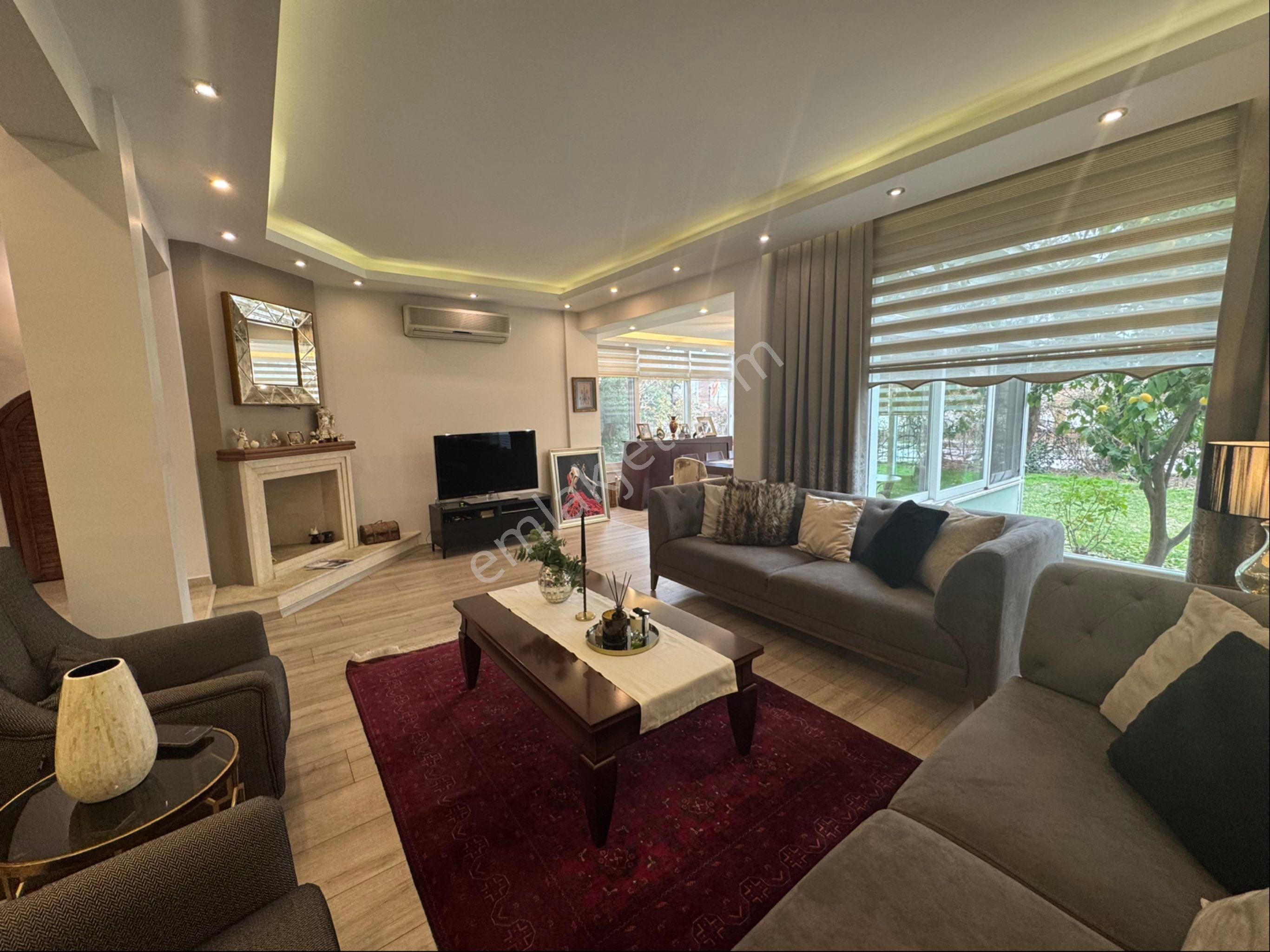 Site İçi,özel Konum,köşe,masrafsiz 5+1 Villa - Görsel 13