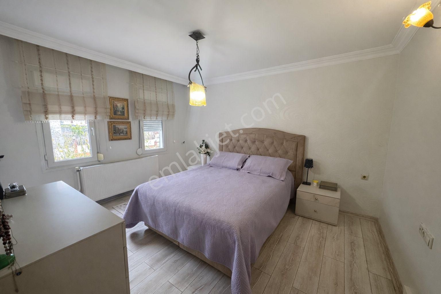 Site İçi,özel Konum,köşe,masrafsiz 5+1 Villa - Görsel 22