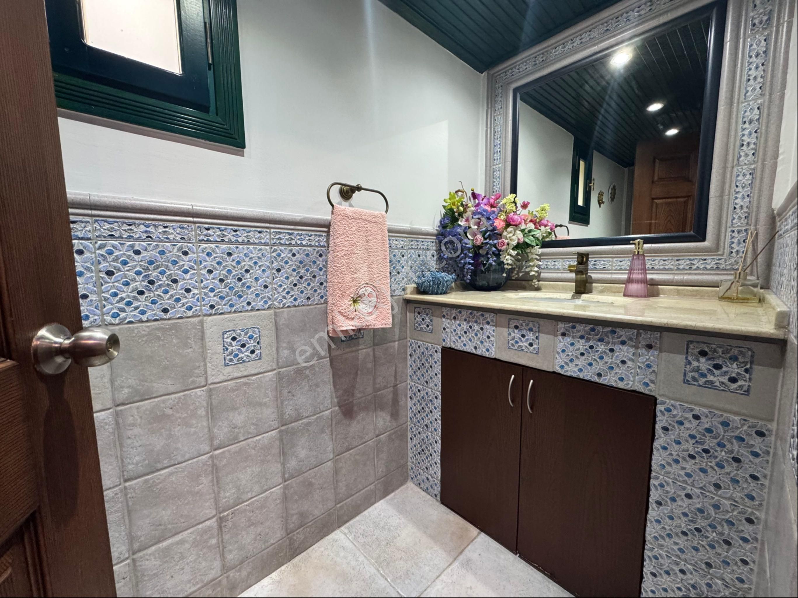 Site İçi,özel Konum,köşe,masrafsiz 5+1 Villa - Görsel 6