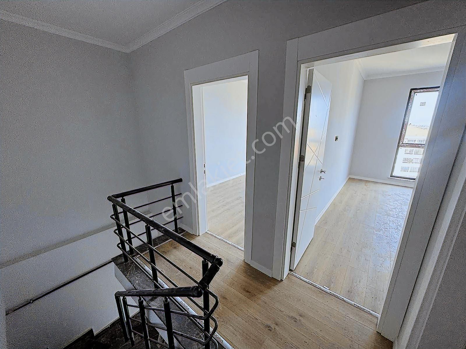 Mükemmel Manzara!!! Sıfır, Havuzlu Sitede 2+1 Dubleks Daire - Görsel 15