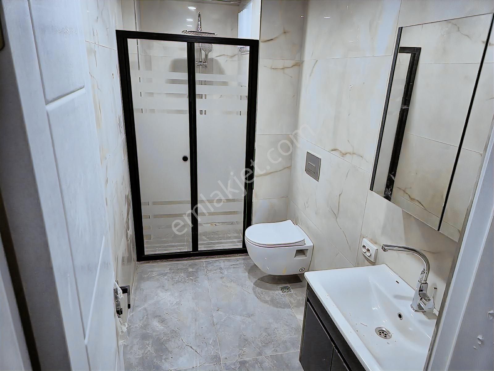 Realty World'dan Arifiye Fatih'te 90m2 2 Banyolu Boş Sıfır 2+1 - Görsel 27