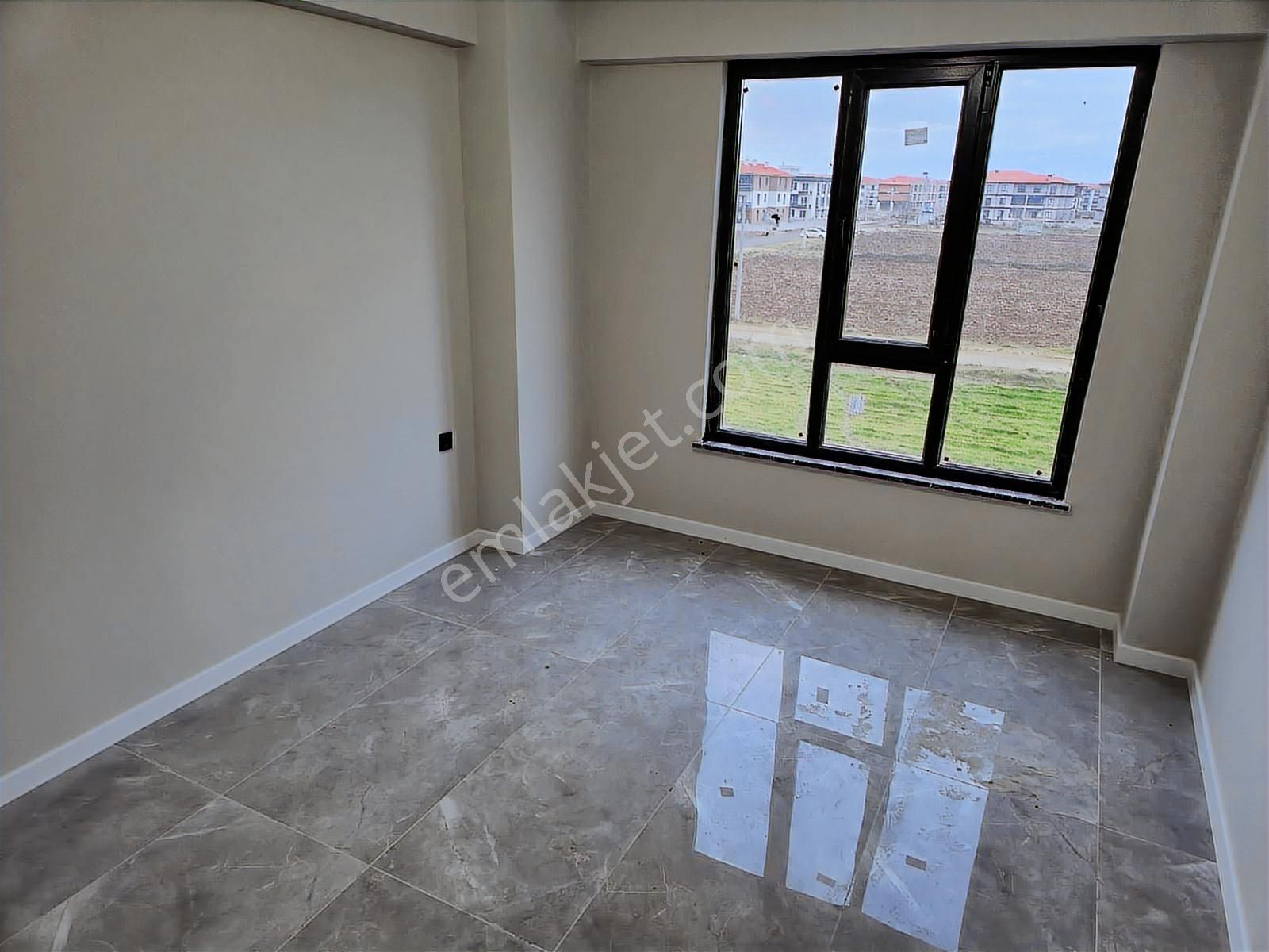 Realty World'dan Arifiye Fatih'te 90m2 2 Banyolu Boş Sıfır 2+1 - Görsel 26