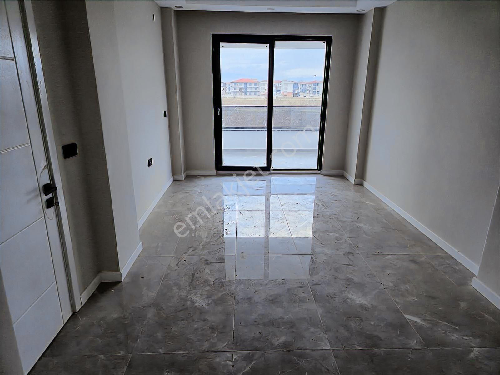 Realty World'dan Arifiye Fatih'te 90m2 2 Banyolu Boş Sıfır 2+1 - Görsel 7