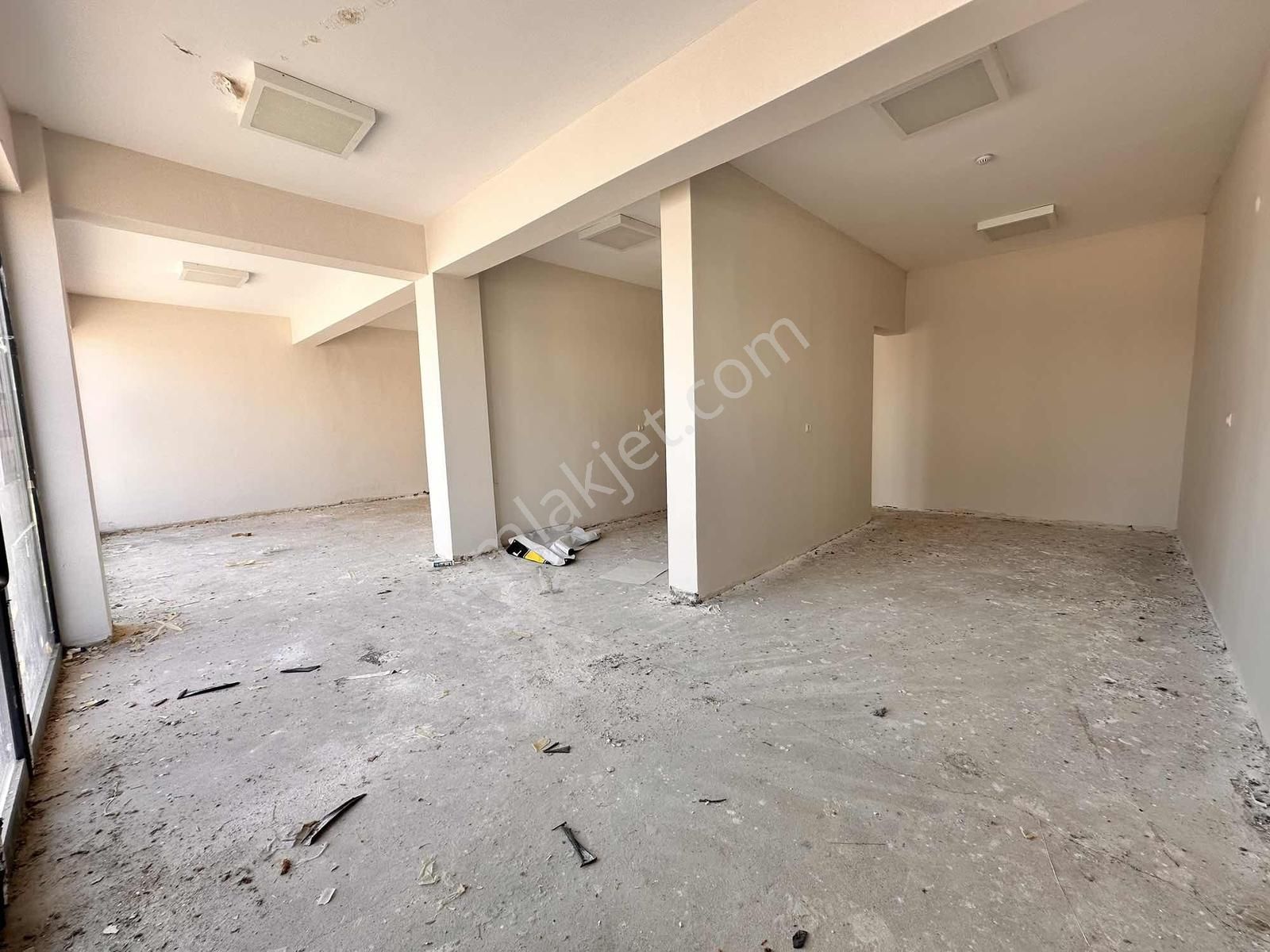 Proas'dan Balkan 2. Bulvar'da Satılık Dükkan 109m2 Kdv'li - Görsel 5