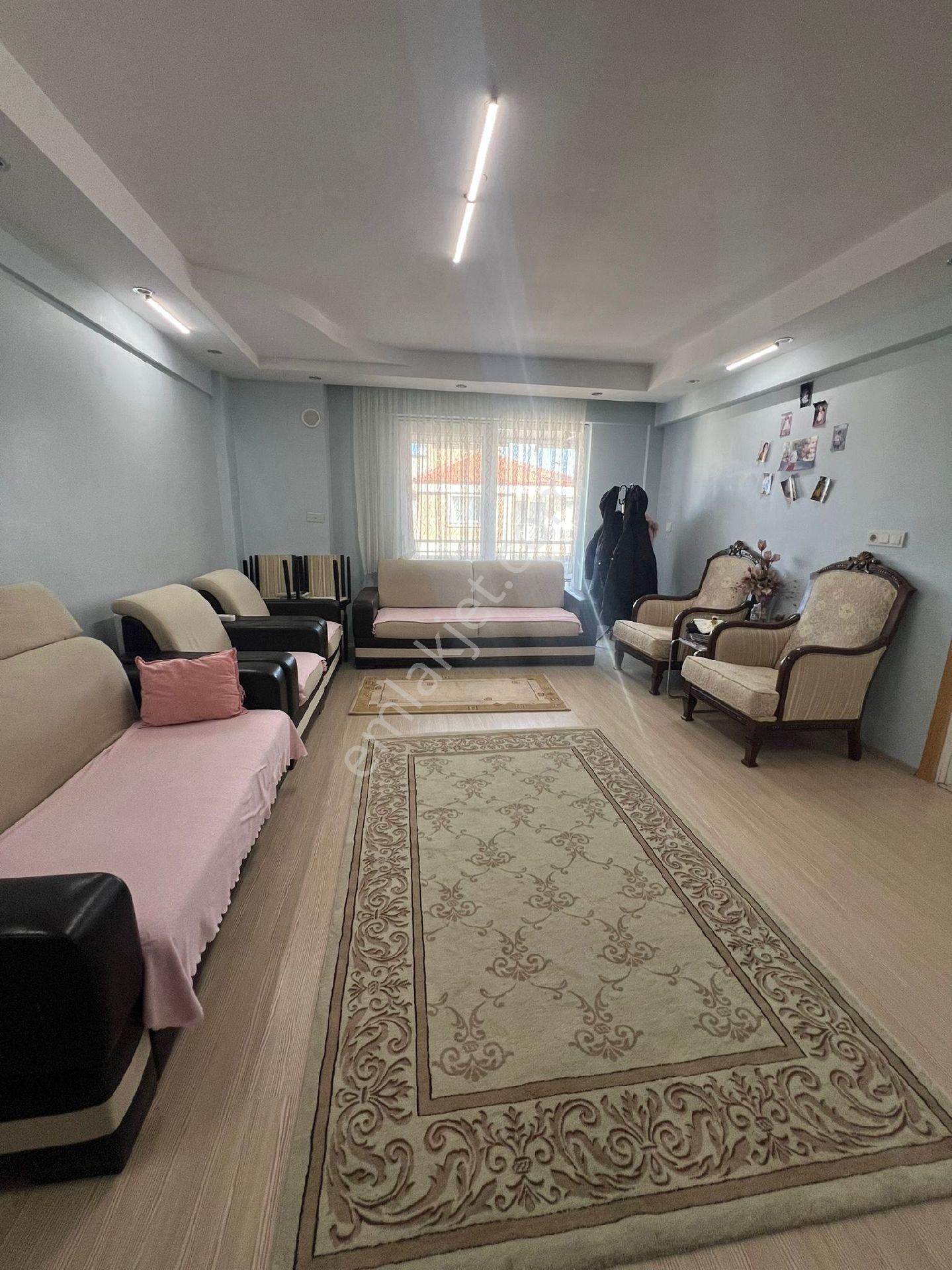 Çakmak Mahallesinde Tek Tapu Çift Daire 7500.000 Tl - Görsel 21