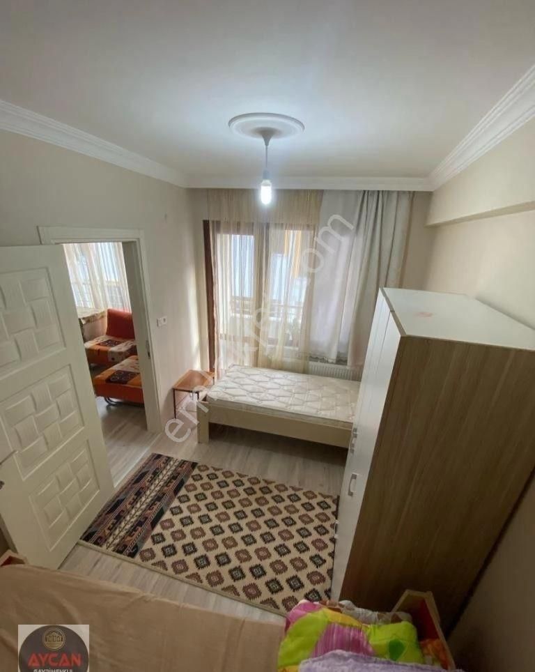 Aycan Gayrimenkulden Biga Çan Caddesinde Full Eşyalı Kiralık 1+1 Daire - Görsel 5