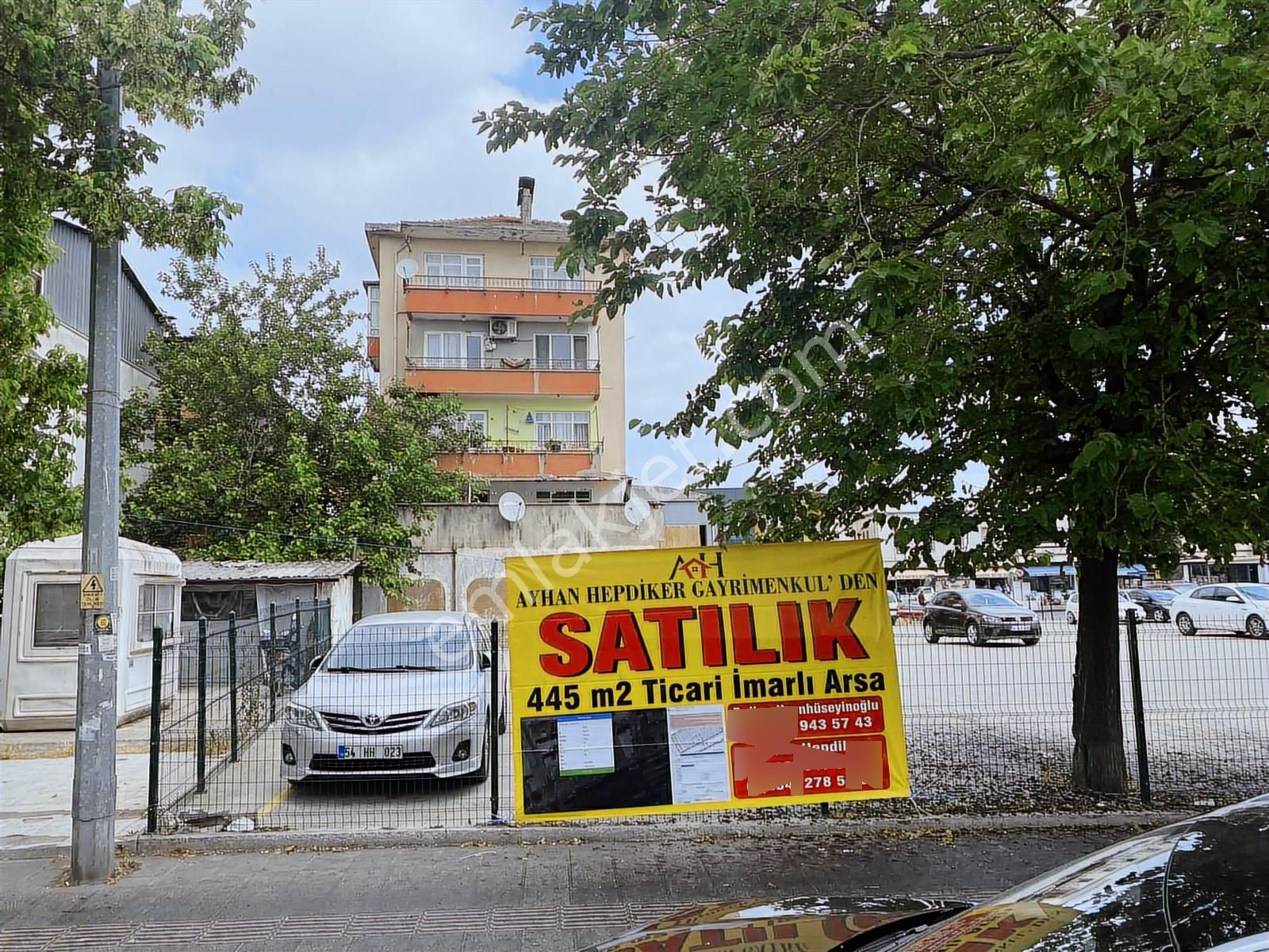 Adapazarının Kalbinde Katlıpazar Ve Orta Garaj Yanı 445m2 Ticari