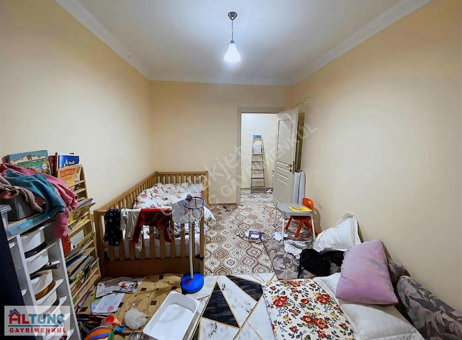 Altunç'dan İsmetpaşada K.mutfak Geniş Oturumlu 2+1 Kiralık Daire - Görsel 12