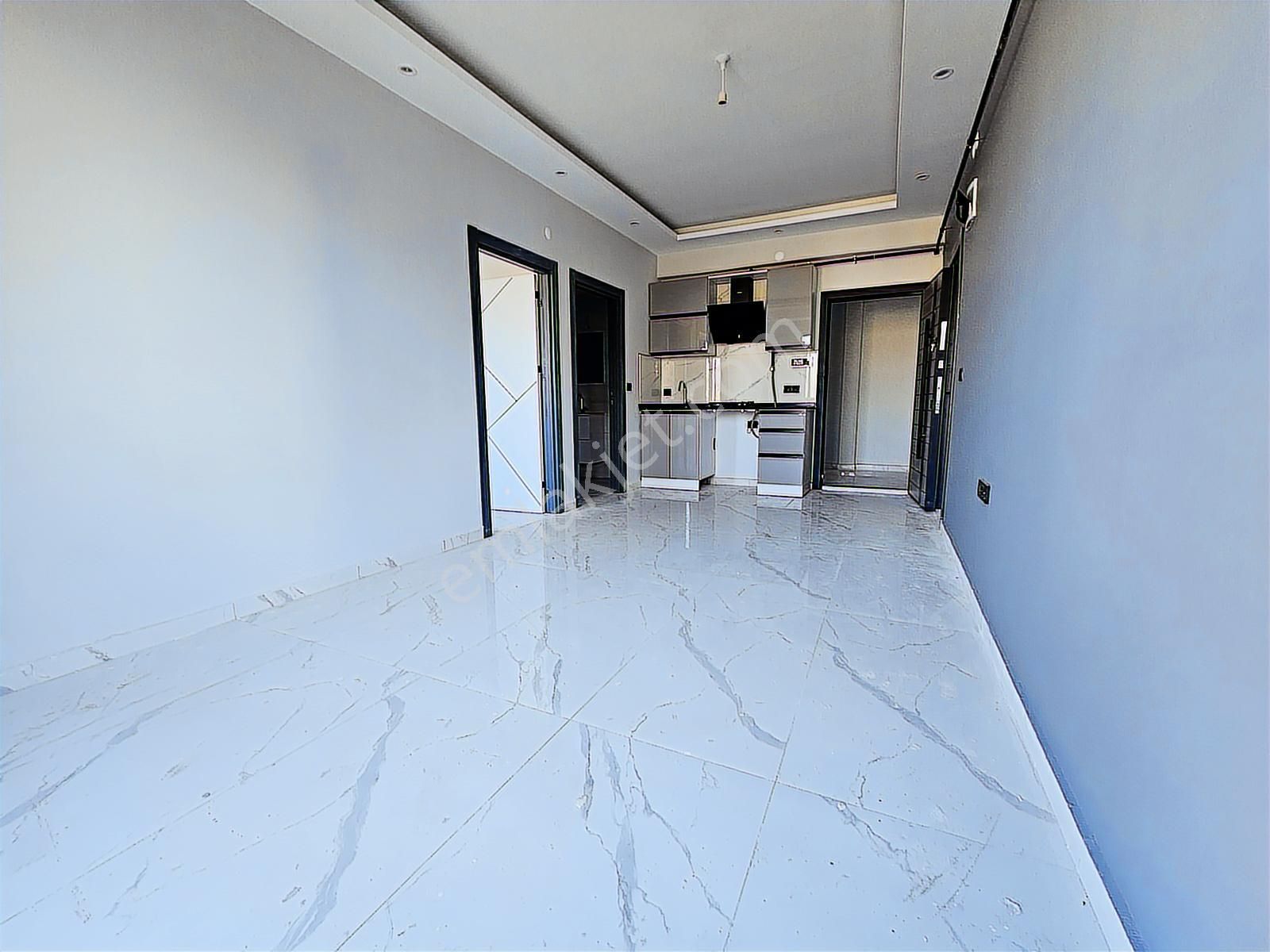 Havuzlu Sitede Ve Kumsal Önü 2+1 Yerden Isıtmalı Ara Kat Daire - Görsel 24