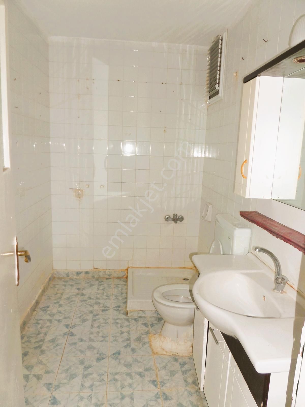 Güneyi Açık Manzaralı Büyük Mutfaklı Süper Konum. - Görsel 20