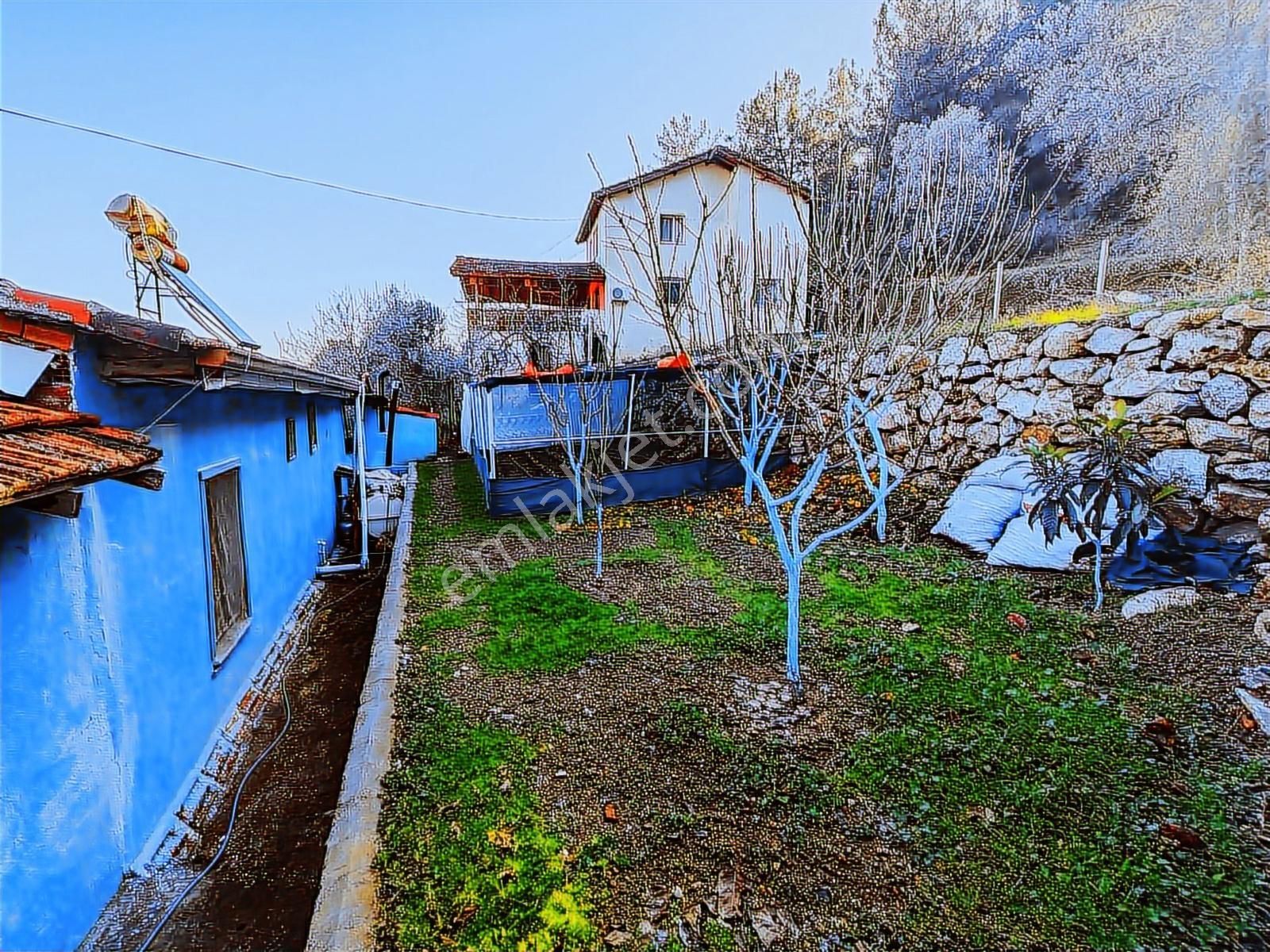 Satılmadan Görün! 300m2 Resmi Müstakil Köy Evi - Görsel 11