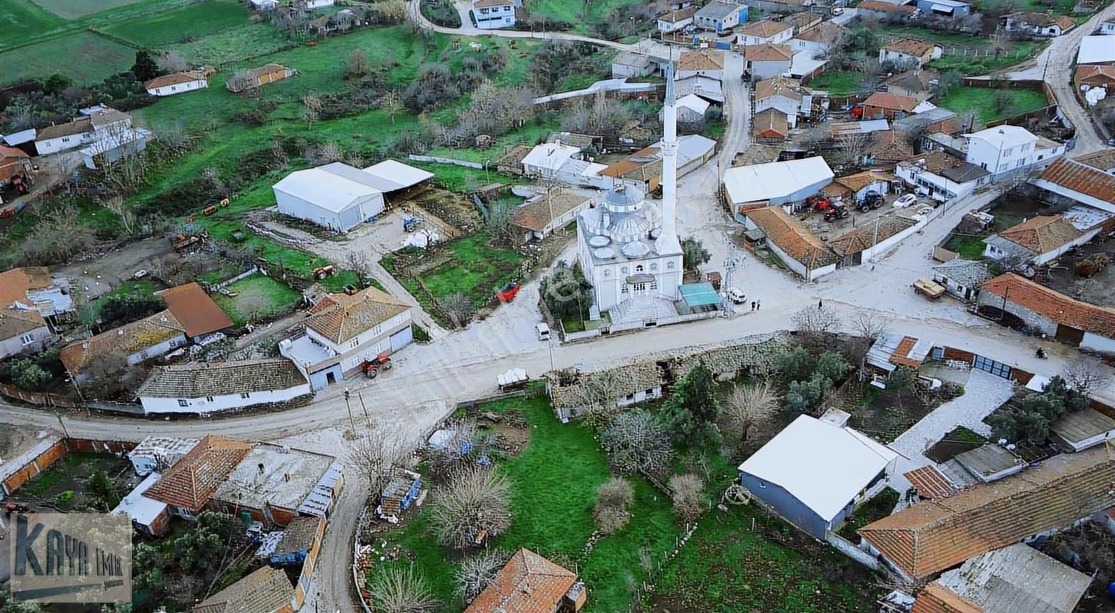 Göl Manzaralı Eski Kerpiç Ev - Görsel 16