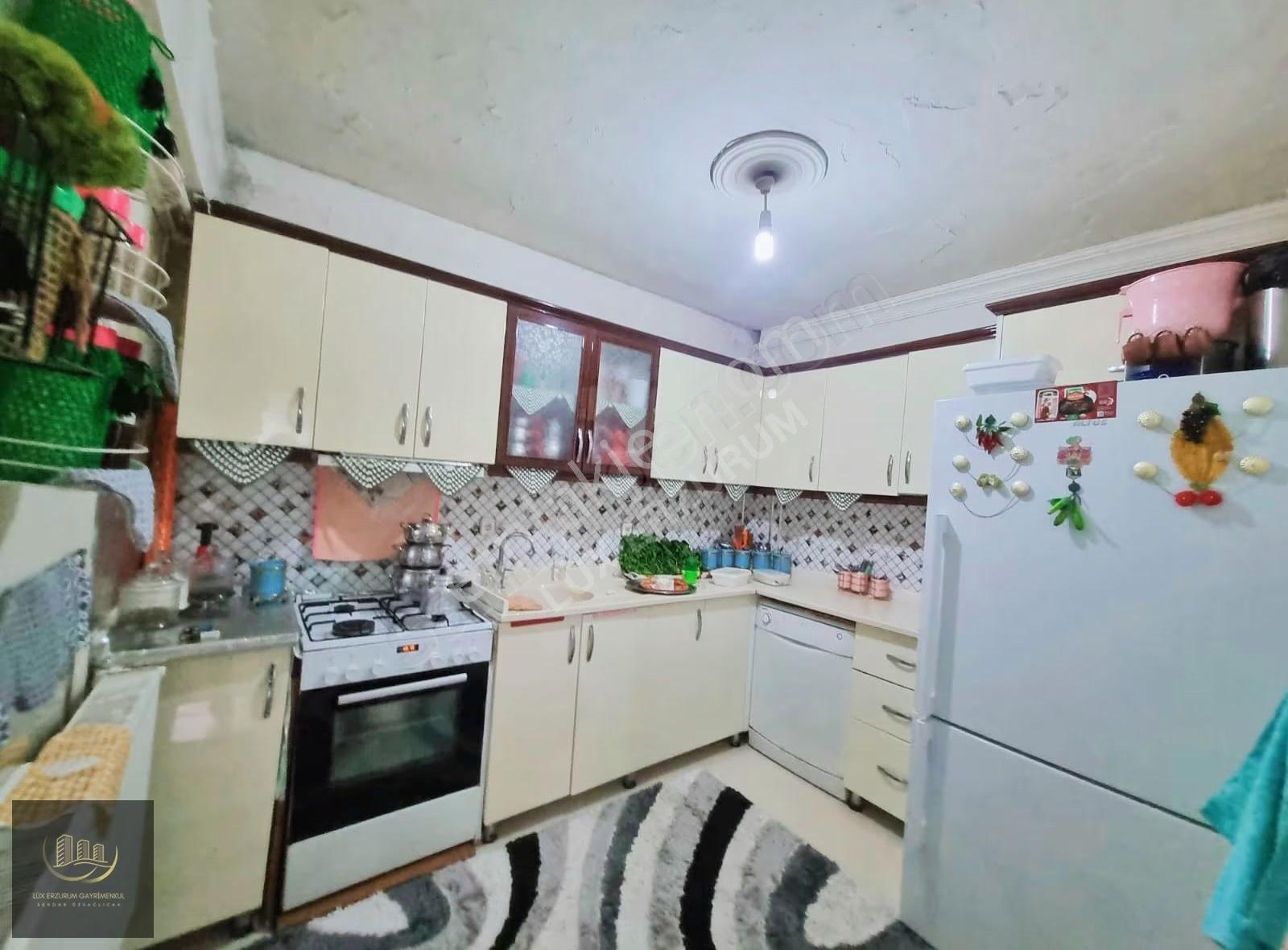 Lüx Erzurum'dan Şükrüpaşa'da Satılık 3+1 Ve 2+1 Bahçeli Daire - Görsel 13