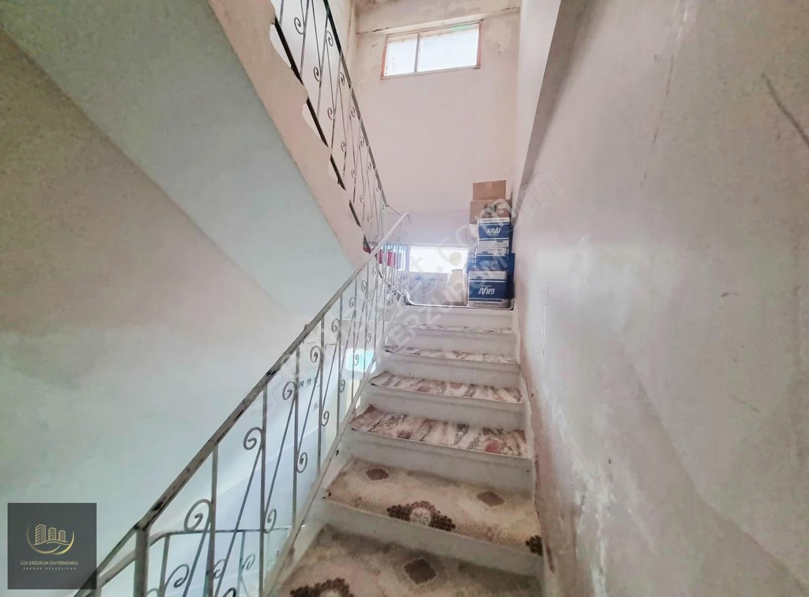 Lüx Erzurum'dan Şükrüpaşa'da Satılık 3+1 Ve 2+1 Bahçeli Daire - Görsel 26