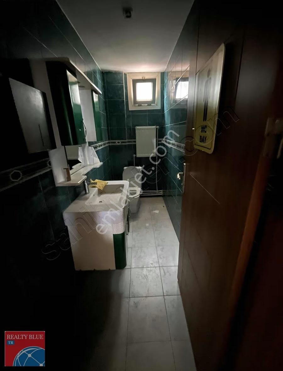 Eyüpsultan Mh Ferhatpaşa Yanyolda Kapalı 2000m2 Açık 1000m2 Depo - Görsel 15