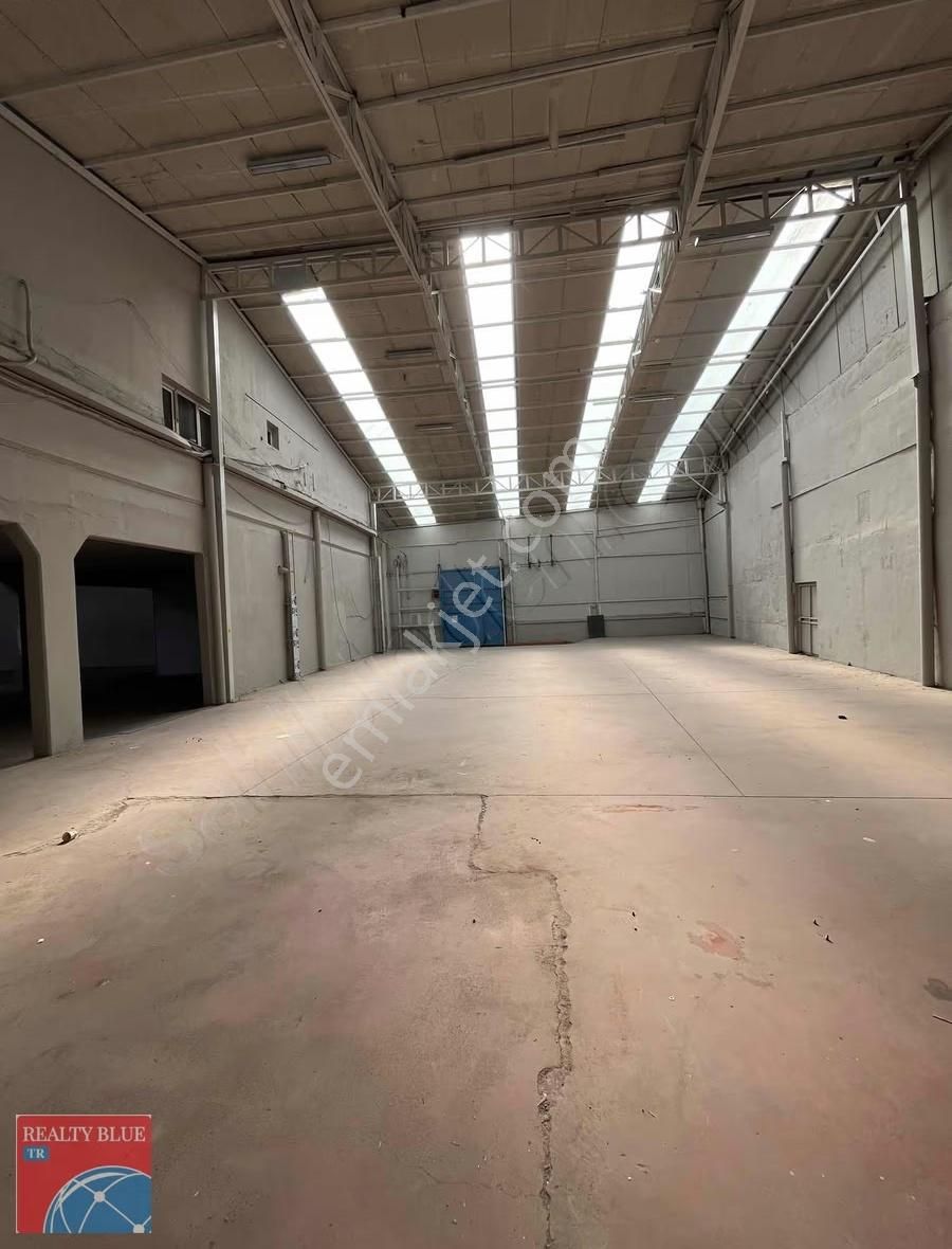 Eyüpsultan Mh Ferhatpaşa Yanyolda Kapalı 2000m2 Açık 1000m2 Depo - Görsel 11