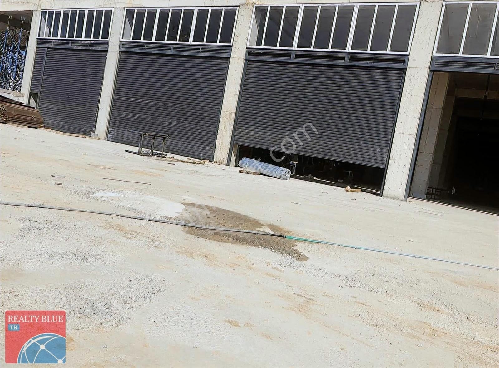 Gebze Balçık'ta 11000m2 Depo