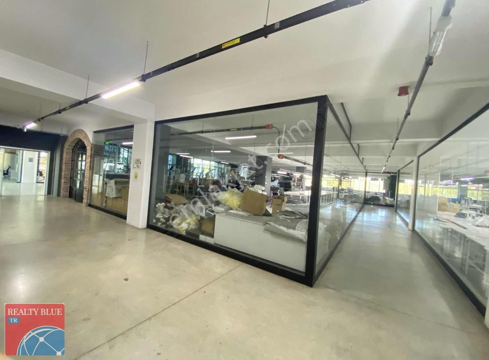 Sancaktepe Prestijli Plaza İçinde Kiralık 2000 M2 Ofis - Görsel 4