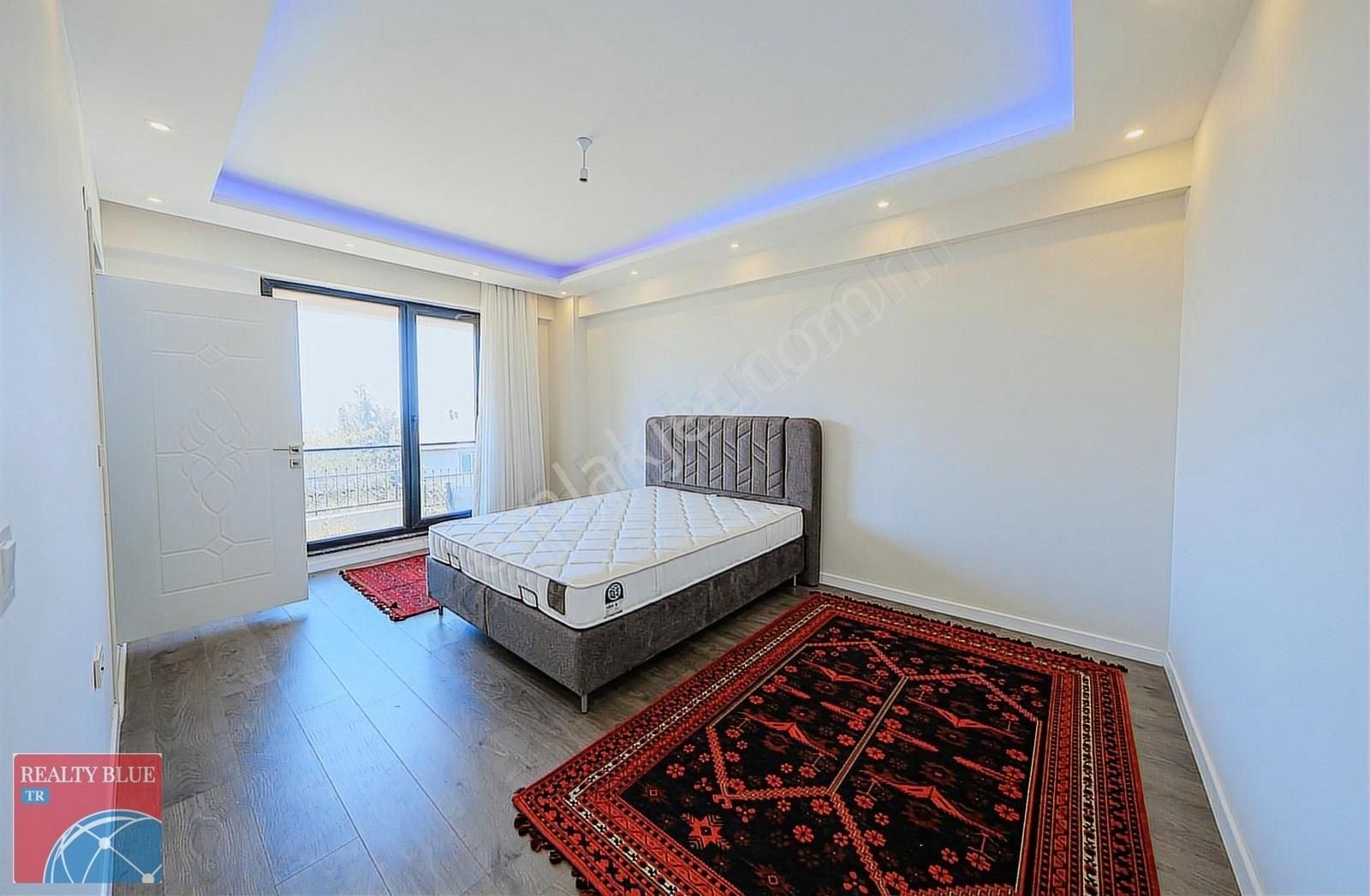 Yalovada Deniz Manzaralı Önü Açık Satılık 5+1 Müstakil Villa - Görsel 3