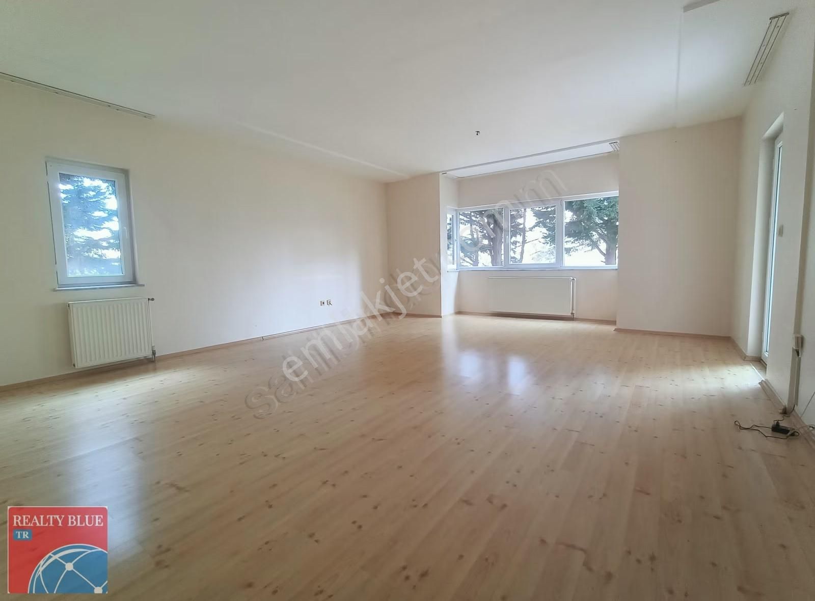 Çamlık Erguvan Sitesi Kiralık 3+1 Daire - Görsel 23