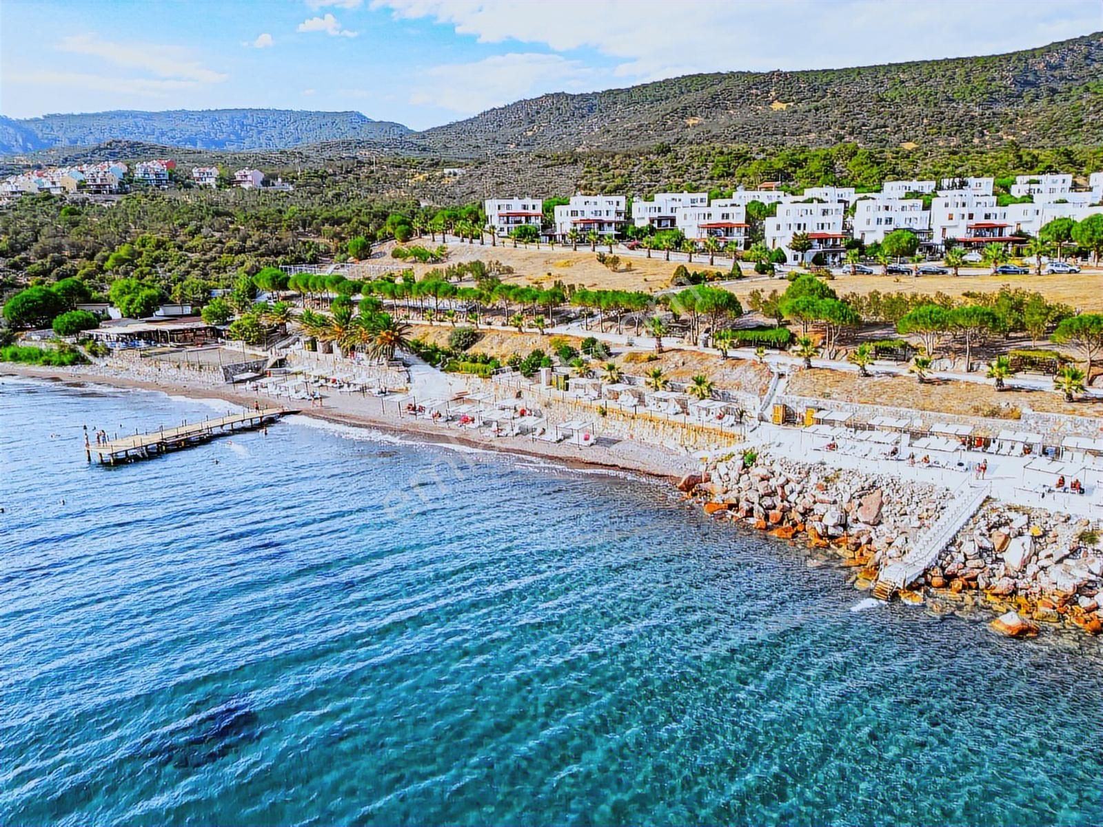 Asos Kocaköy Mevkii Özel Plajlı Tadilatlı 3+1 Tripleks Villa - Görsel 22