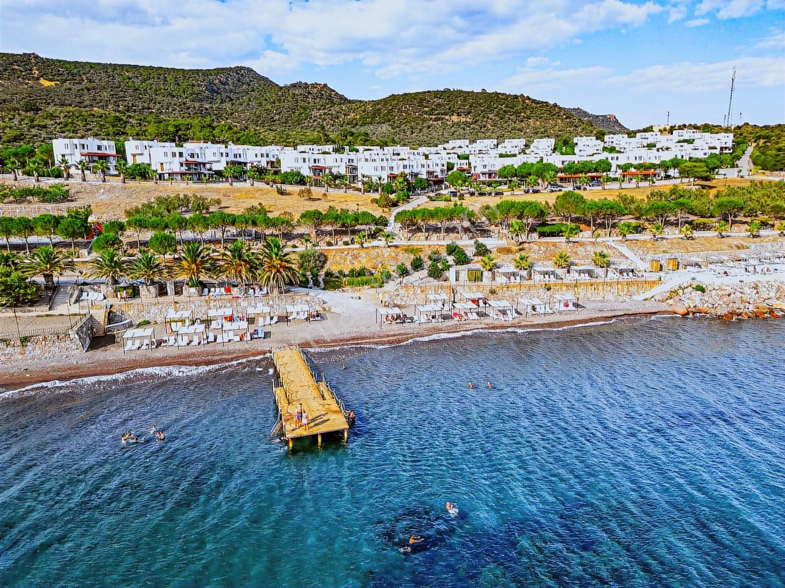 Asos Kocaköy Mevkii Özel Plajlı Tadilatlı 3+1 Tripleks Villa - Görsel 23