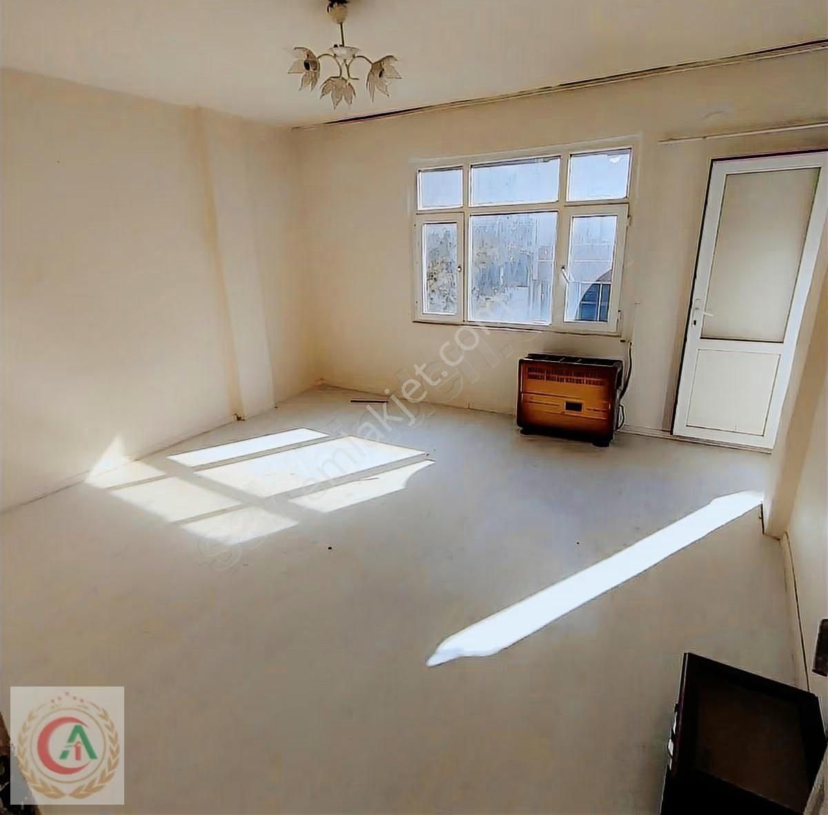 Akdoğan İnş 50.yıl Mah Tramvayın Dibinde Kiralık Daire 2.kat 1+1