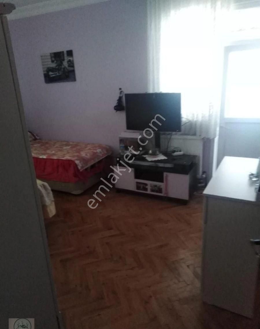 May Gayrımenkul' Den Satılık 2+1 - Görsel 16