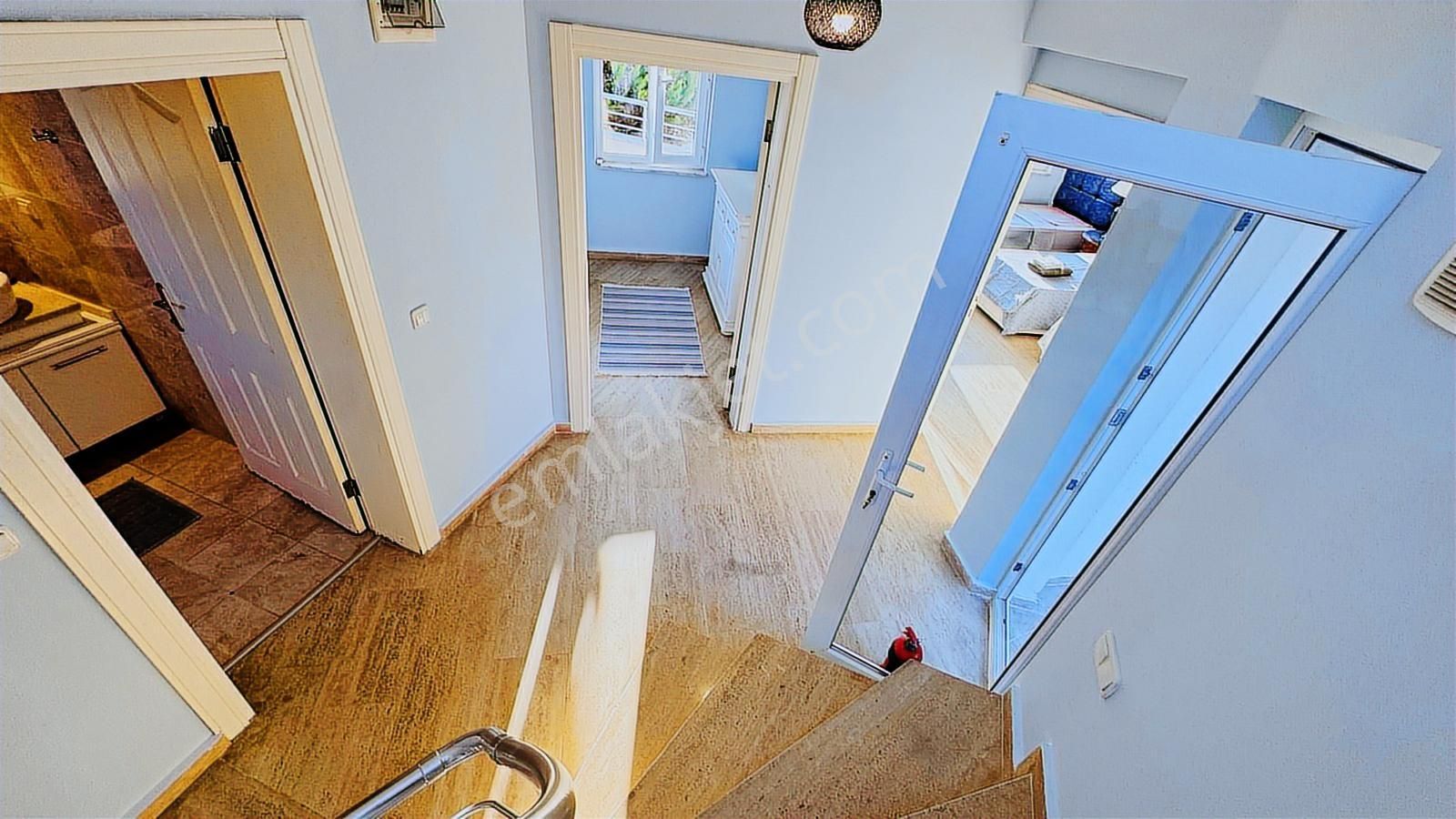 Satılık Özel Havuzlu 3+1 Villa - Görsel 34