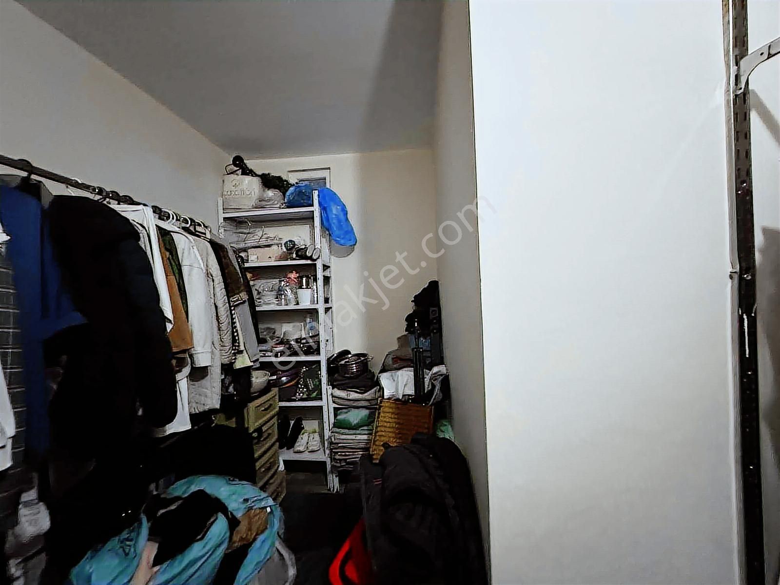 Aydoğmuş'ta Eşyalı Satılık 4+1 Tramvay'a 100m - Görsel 31