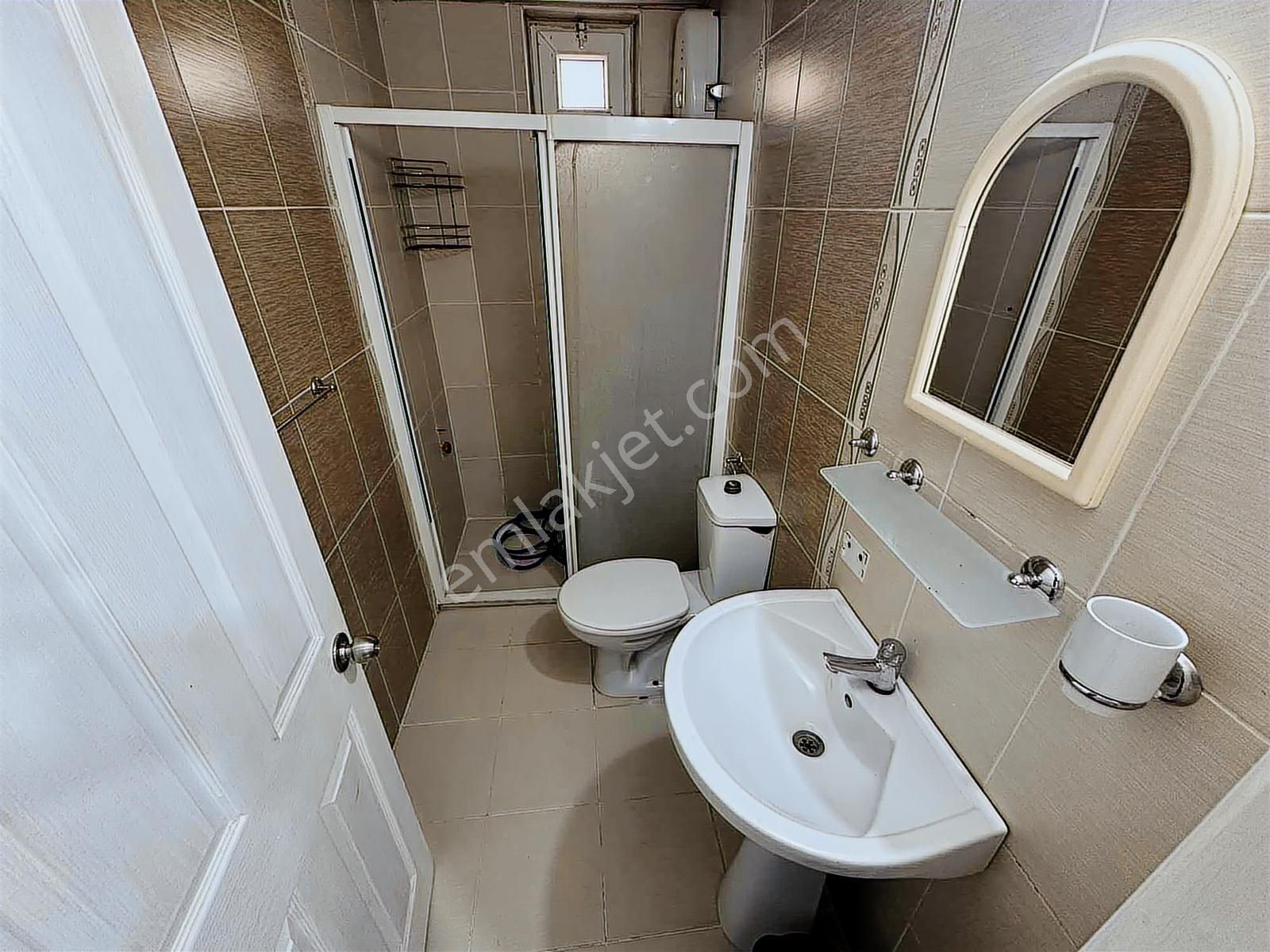 Yeşilyurt Mahallesi'nde Yüksek Giriş 2+1 Açık Mutfaklı Satılık - Görsel 4