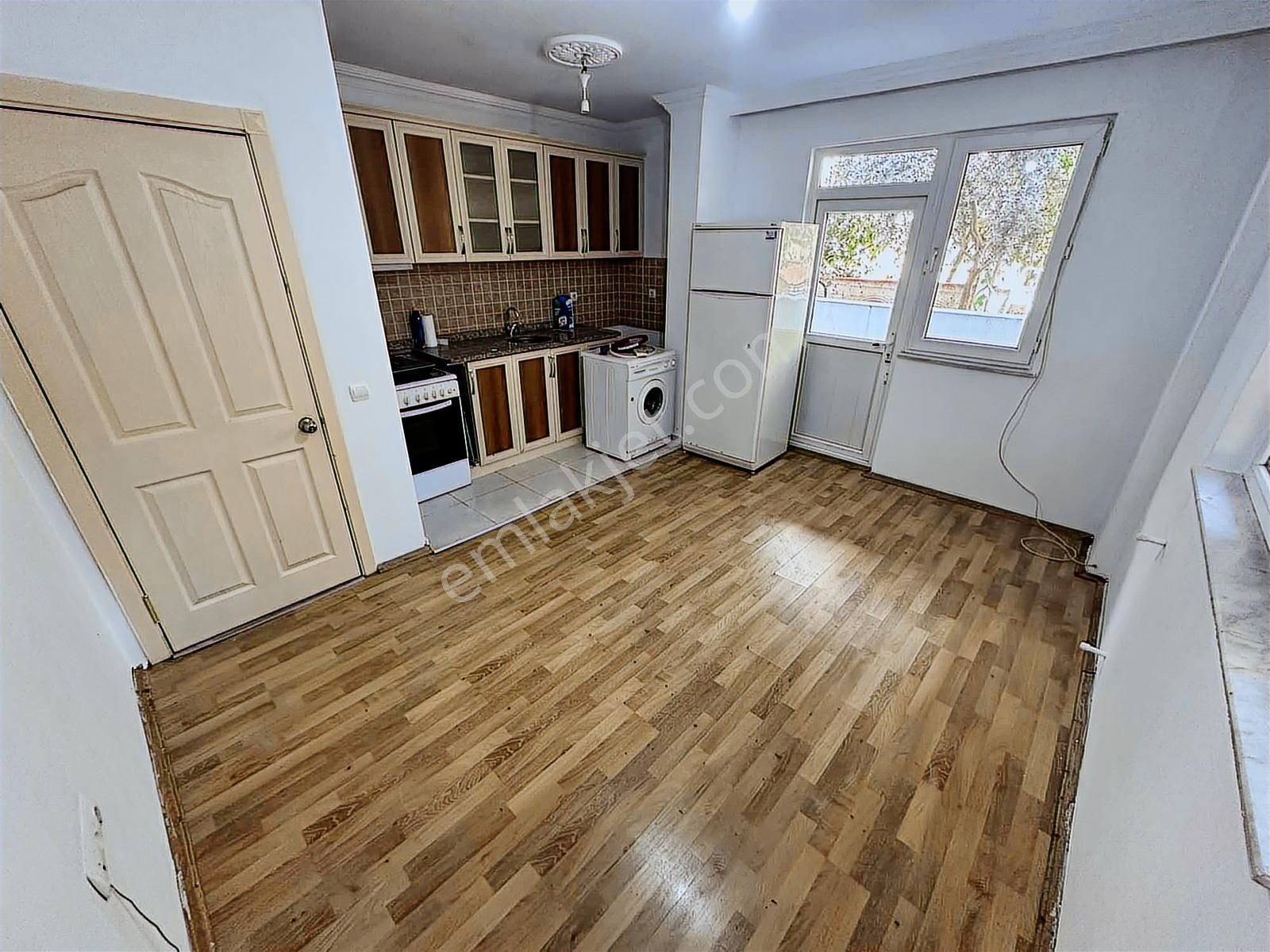 Yeşilyurt Mahallesi'nde Yüksek Giriş 2+1 Açık Mutfaklı Satılık - Görsel 9