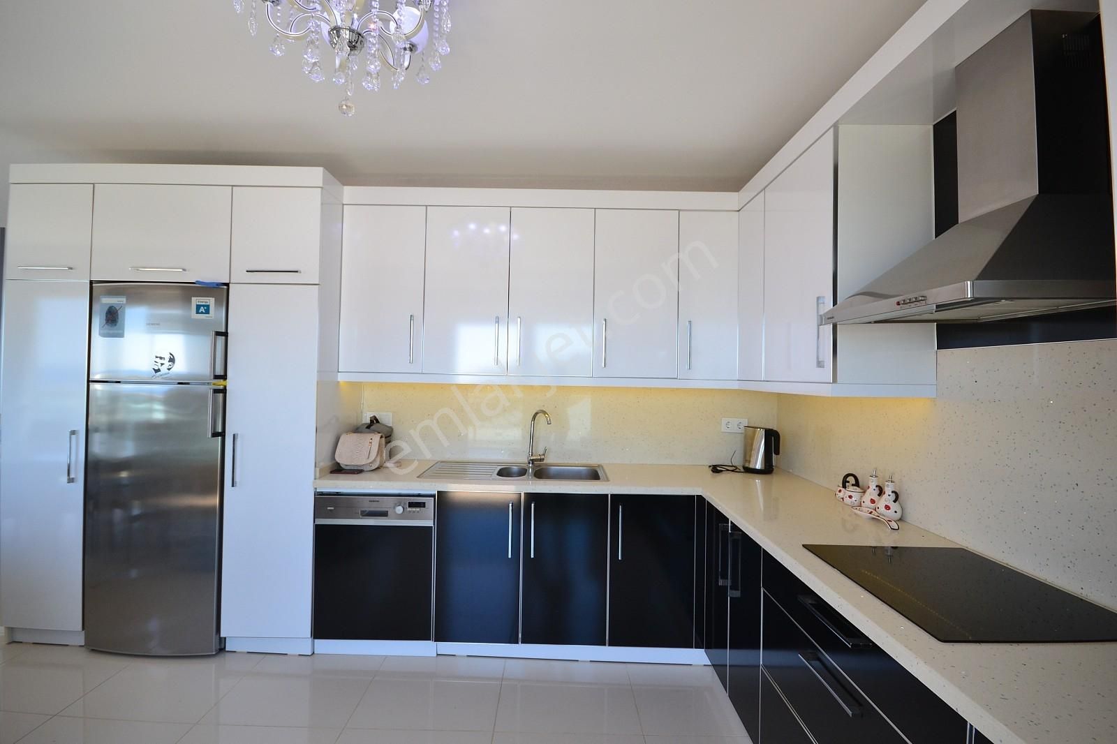 Kargıcak'ta Deniz Manzaralı Site İçinde Müstakil Villa | Tekce - Görsel 10