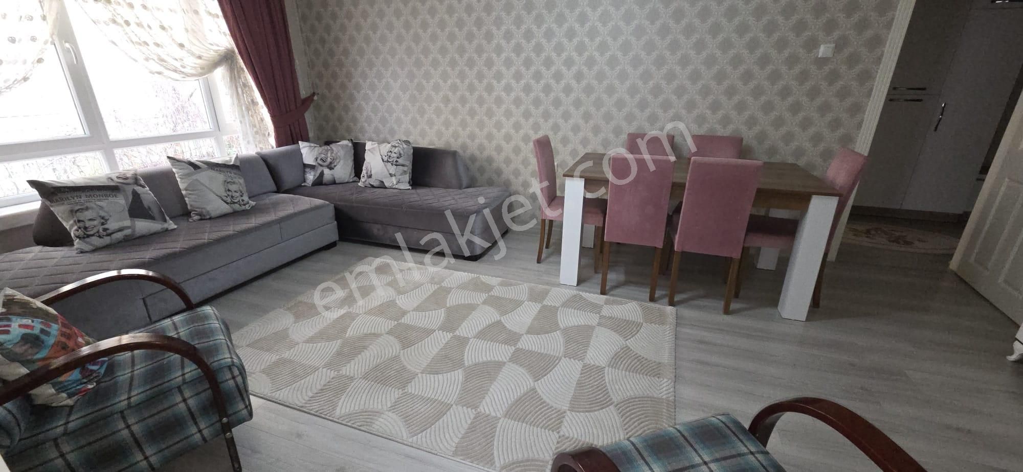 Kiralık Möbleli Katta Kombili 3+1 S.bağları Maçka Sokakta - Görsel 2