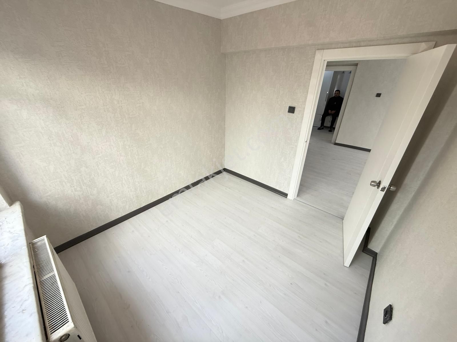 Kariyer Den Tepebaşında İçerisi Lüks Yapılı Uygun 3+1 Daire - Görsel 16