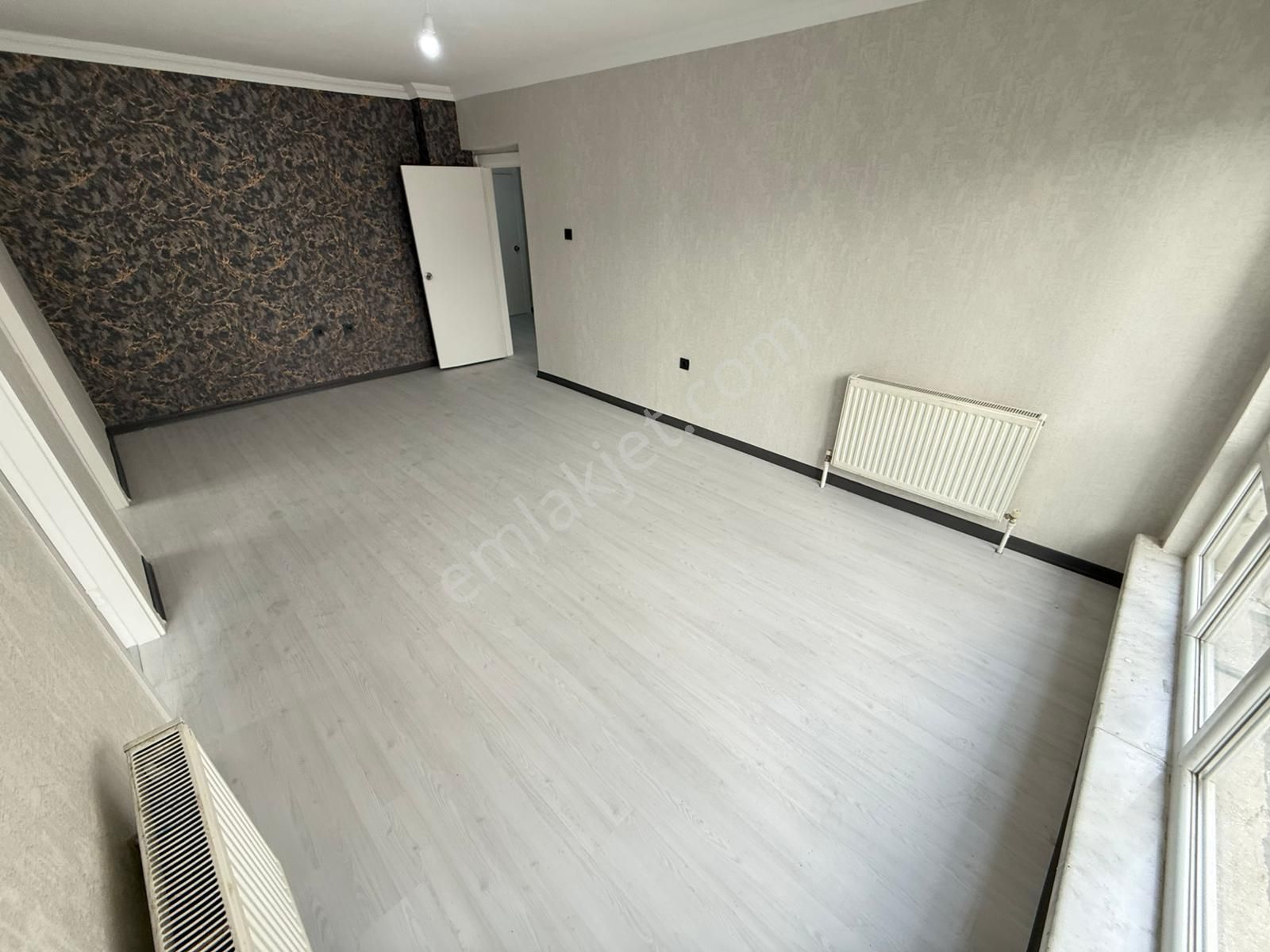 Kariyer Den Tepebaşında İçerisi Lüks Yapılı Uygun 3+1 Daire - Görsel 3