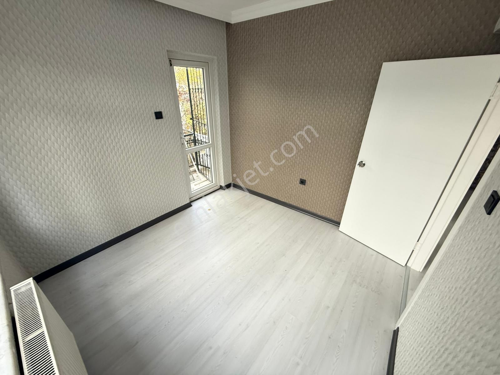 Kariyer Den Tepebaşında İçerisi Lüks Yapılı Uygun 3+1 Daire - Görsel 17