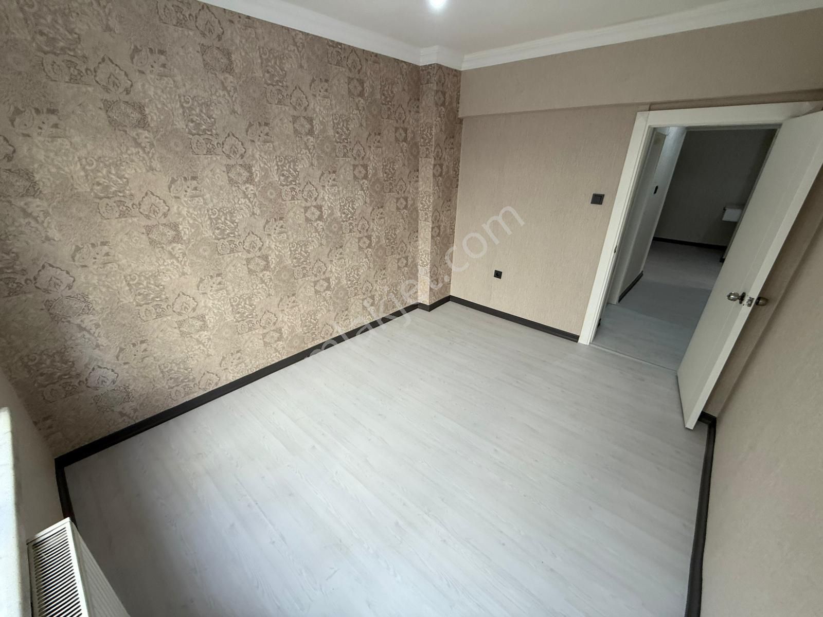 Kariyer Den Tepebaşında İçerisi Lüks Yapılı Uygun 3+1 Daire - Görsel 11