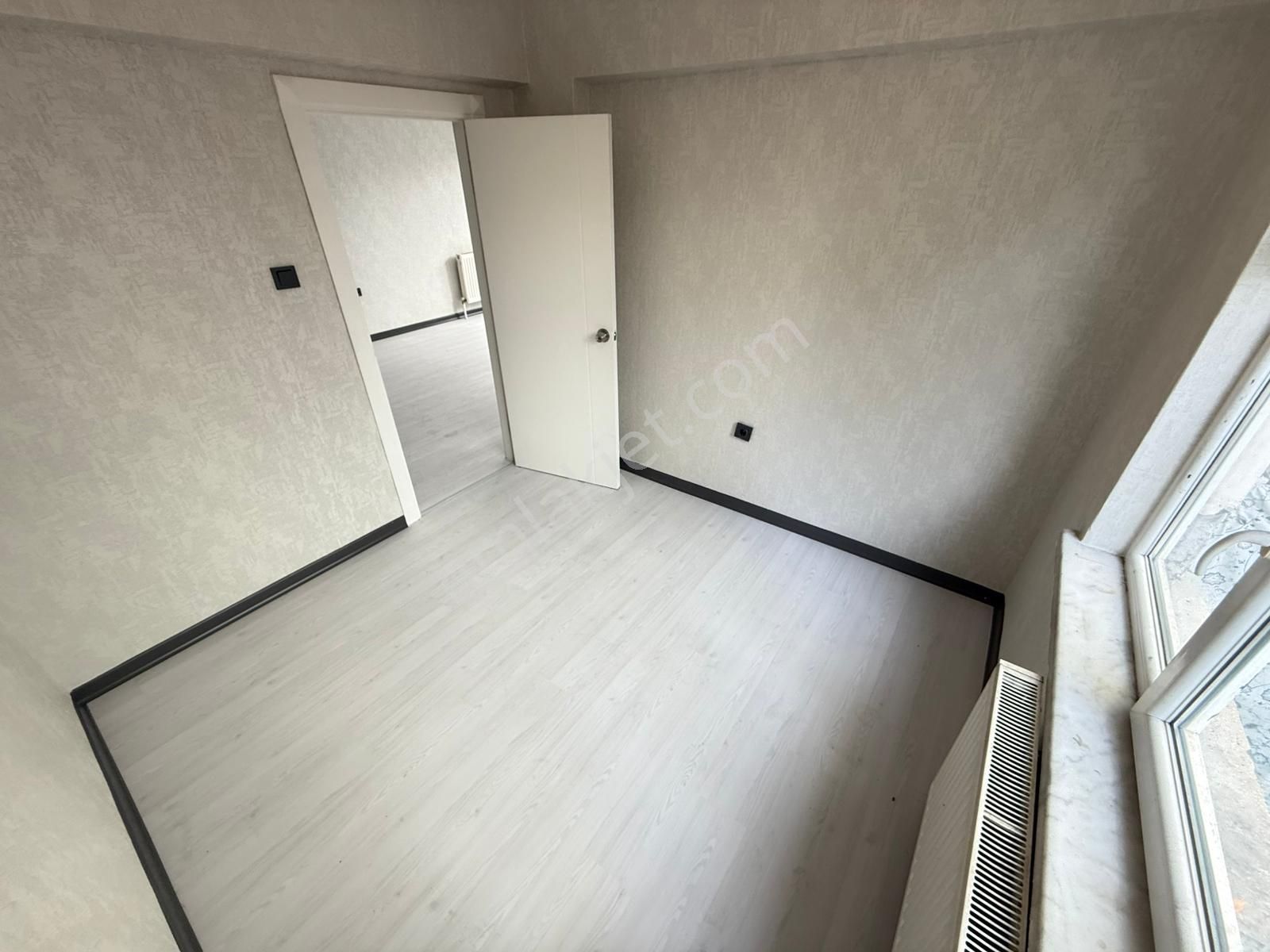 Kariyer Den Tepebaşında İçerisi Lüks Yapılı Uygun 3+1 Daire - Görsel 25