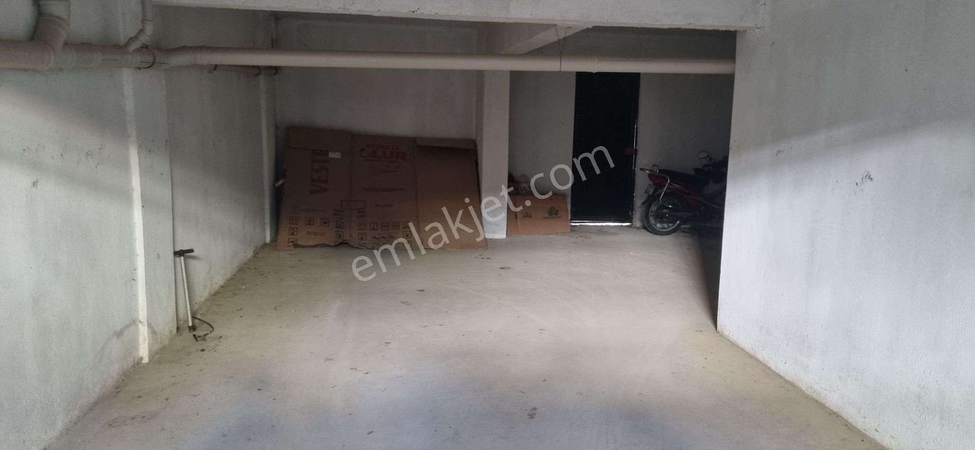 Aydın Nazilli Yöntem Emlaktan Yeni Mahalede Ara Kat İki Cephe Doğalgazlı Kiralık 2+1 Daire - Görsel 28