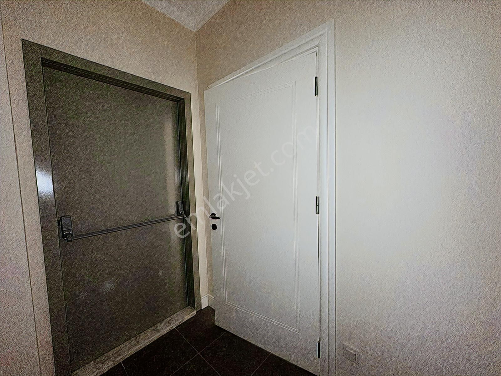 Sahile Kısa Yürüyüş Mesafesinde Bağdat Caddesine Çok Yakın 4+1 - Görsel 27