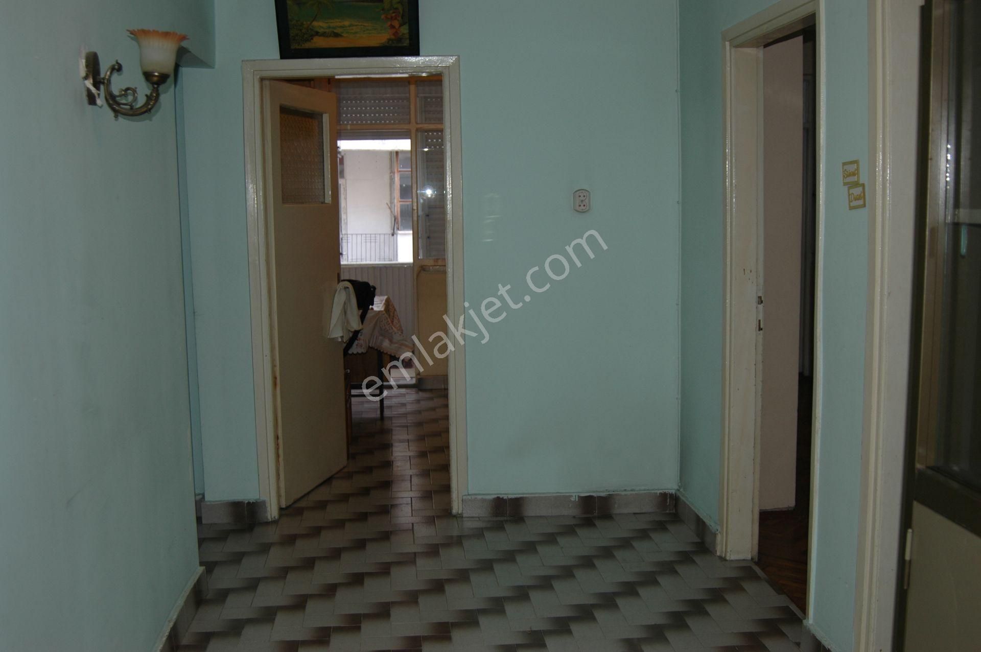 Antalya Muratpaşa Deniz Mahallesi 2 Kat 2+1 110m2 18.000tl - Görsel 14