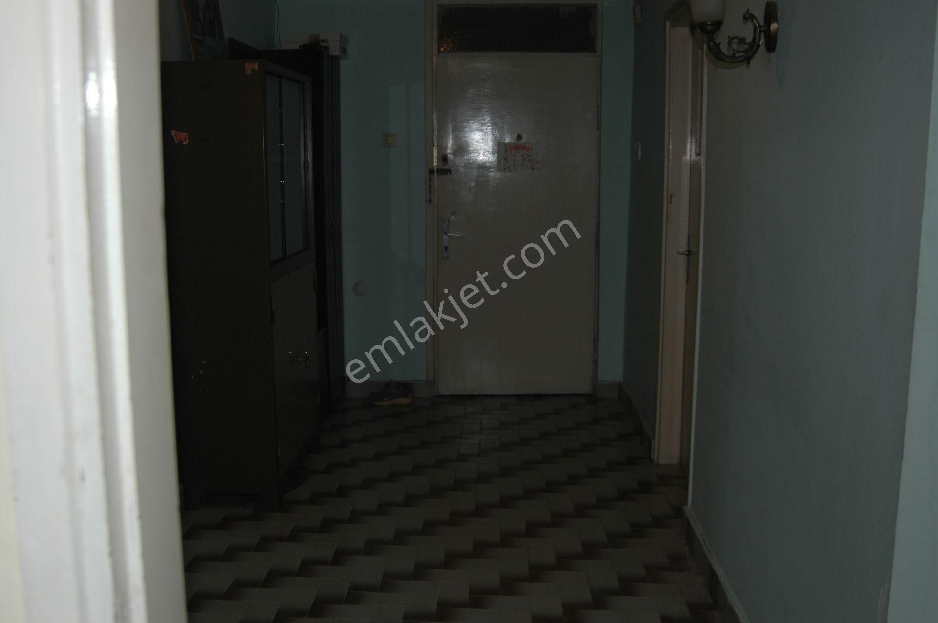 Antalya Muratpaşa Deniz Mahallesi 2 Kat 2+1 110m2 18.000tl - Görsel 9