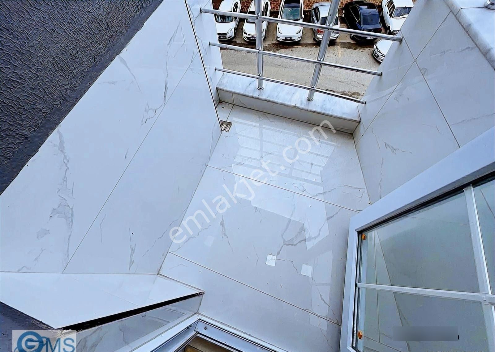 Markantalya'nın Dibinde 3+1 Tamamen Yenilenmiş Asansörlü - Görsel 2