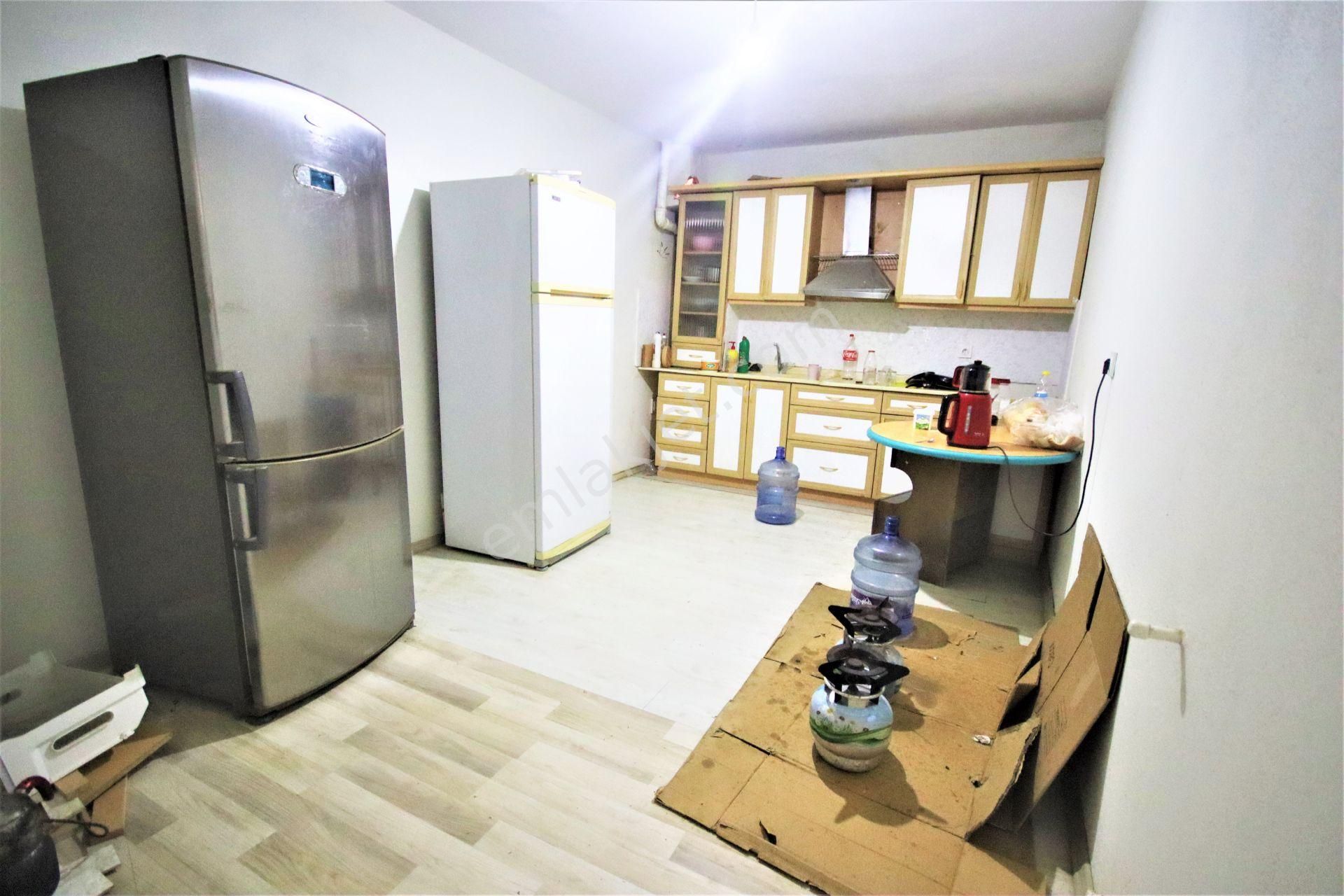 Aygül Den Edremit Çıkrıkçı Da Elektrik Suyu Olan 16.500 M2 Satılık Çiftlik Ve 3+1 Mustakil Daire - Görsel 3