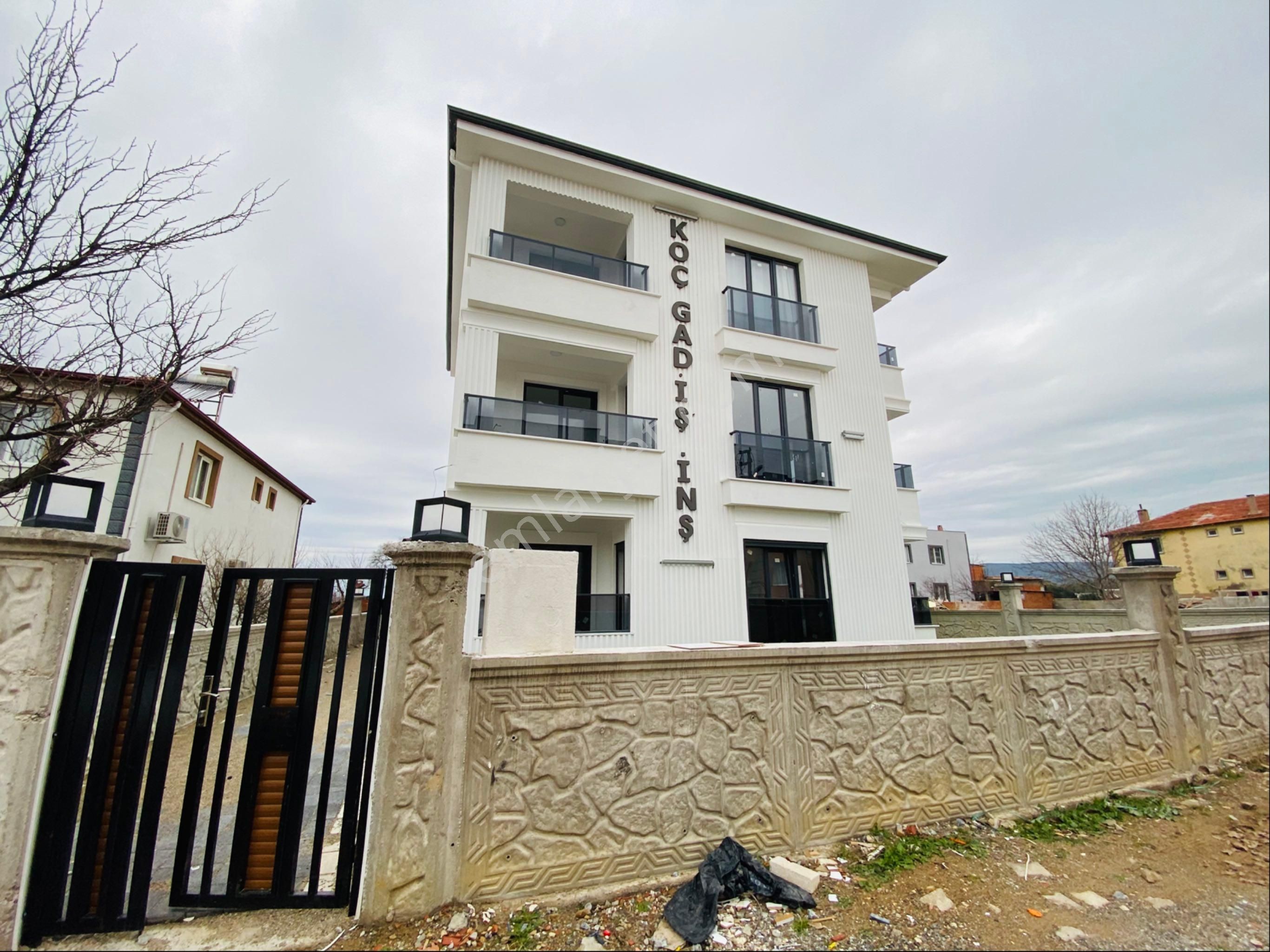 Ateş Emlak'tan Gömeç Kemalpaşa Mah. 1+1 Sıfır Akıllı Satılık Daire - Görsel 5