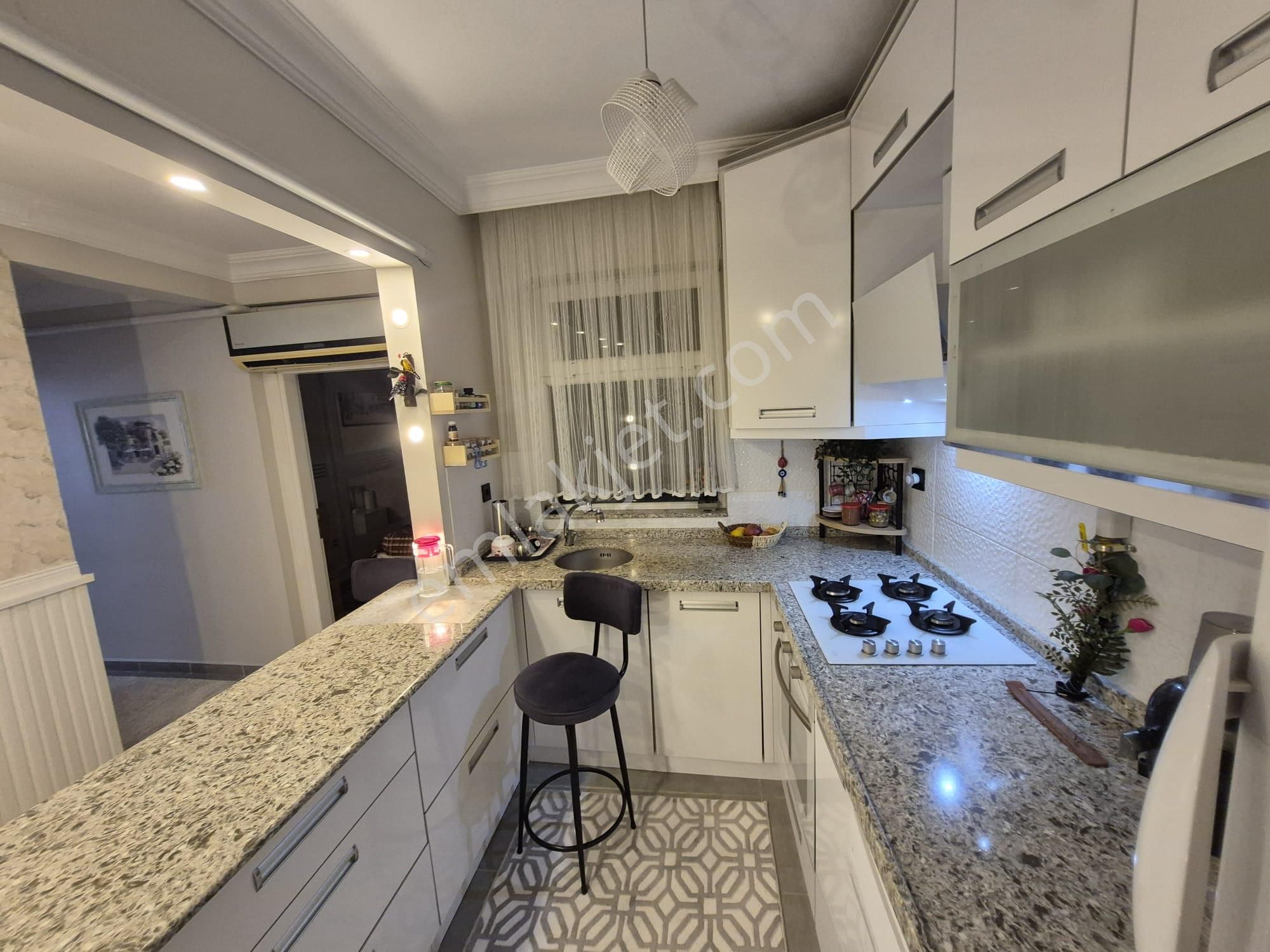 Bandırma Haydarçavuş Mahallesi'nde 3+1 Bakımlı Satılık Daire